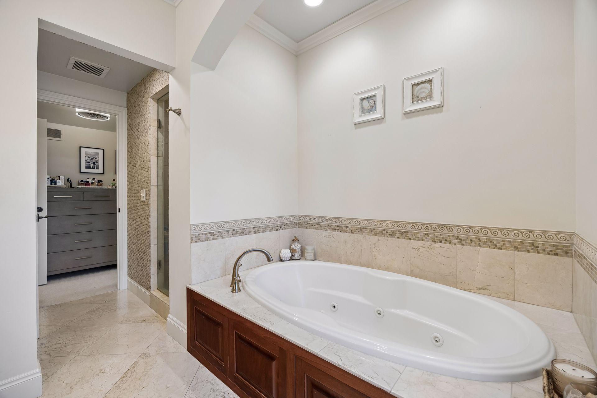 View of Residential at 3742 Abbott Avenue, Minneapolis MN 55410, Minneapolis (37 of 77) - Mike Wilen | Minnesota Team Real Estate