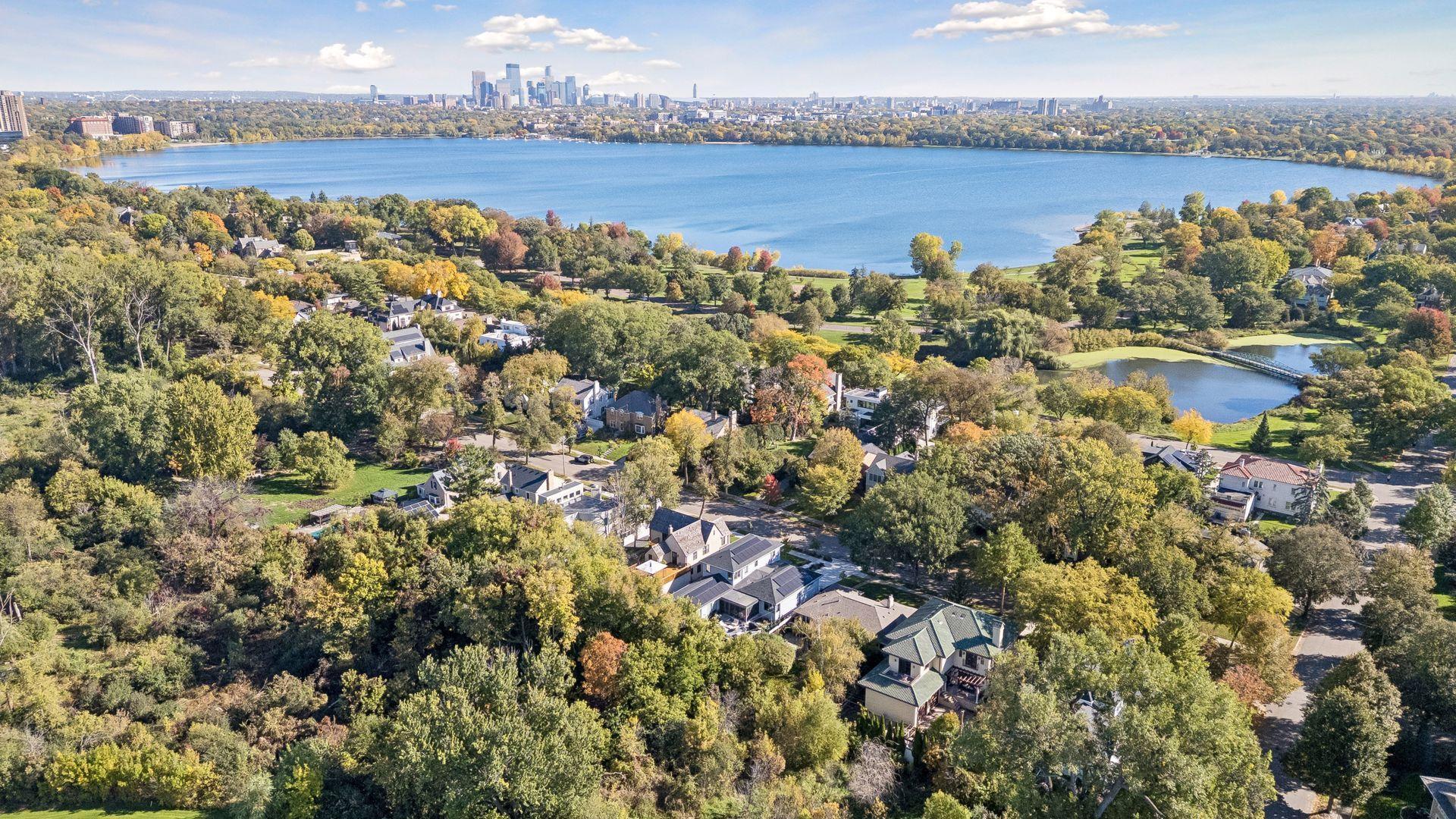 View of Residential at 3742 Abbott Avenue, Minneapolis MN 55410, Minneapolis (4 of 77) - Mike Wilen | Minnesota Team Real Estate
