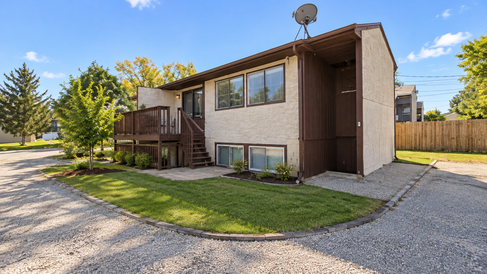 View of Apartment at 1591 Sloan Street, Saint Paul - Mike Wilen | Minnesota Team Real Estate