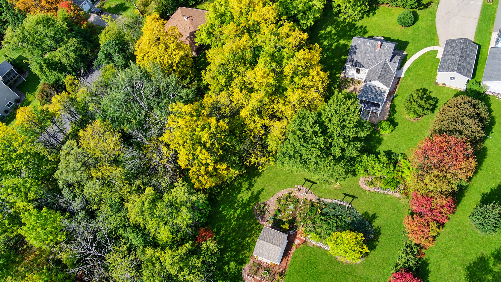 View of Residential at 10605 Belmont Road, Minnetonka MN 55305, Minnetonka (2 of 17) - Mike Wilen | Minnesota Team Real Estate