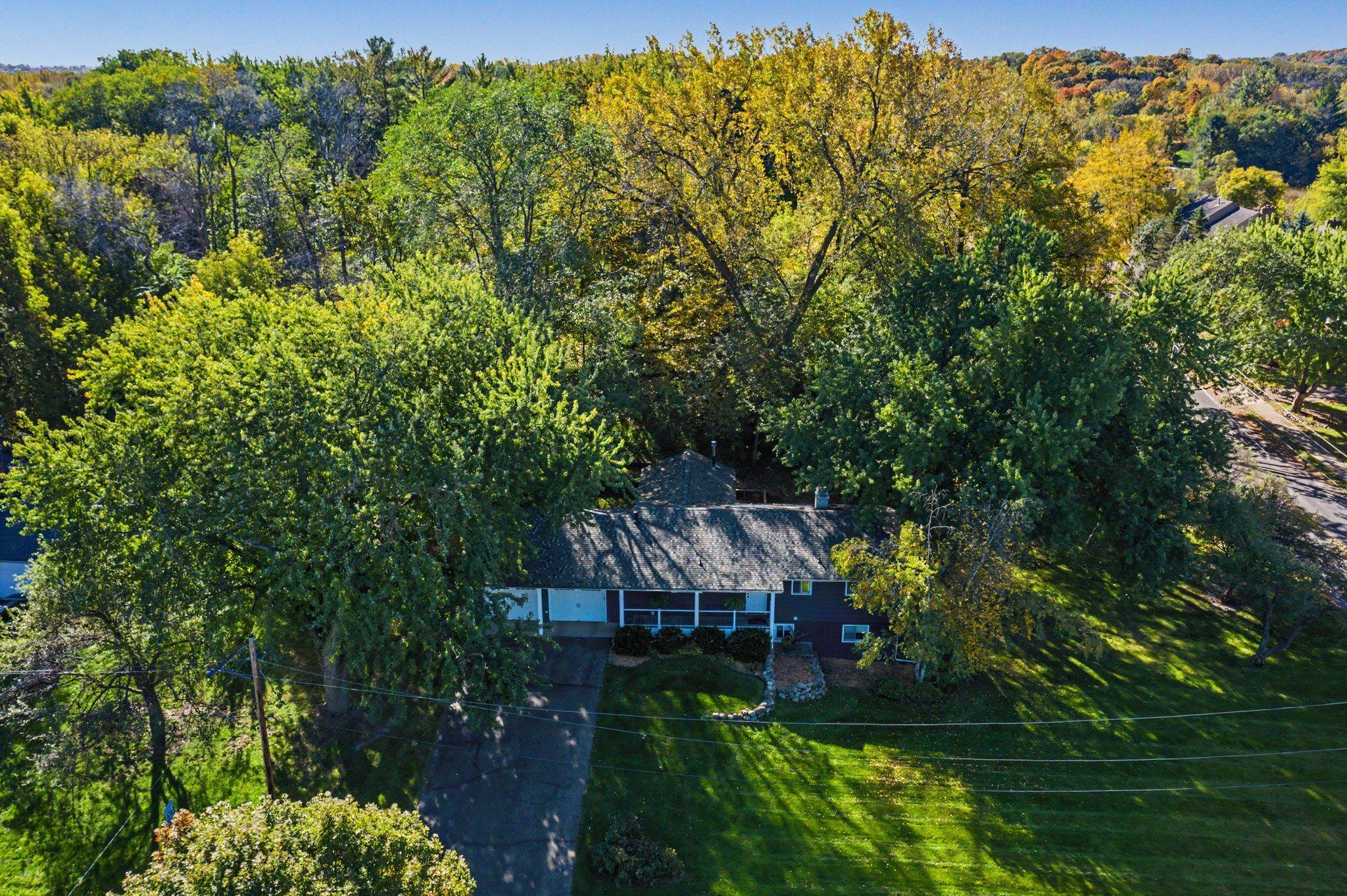 View of Residential at 19151 Hanus Road, Minnetonka MN 55345, Minnetonka (39 of 44) - Mike Wilen | Minnesota Team Real Estate