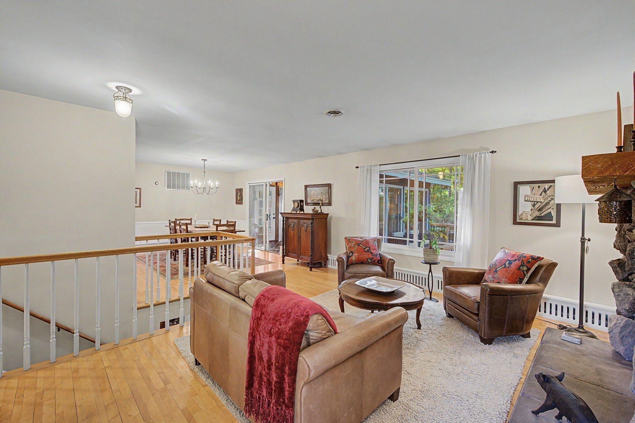View of Residential at 19151 Hanus Road, Minnetonka MN 55345, Minnetonka (14 of 44) - Mike Wilen | Minnesota Team Real Estate
