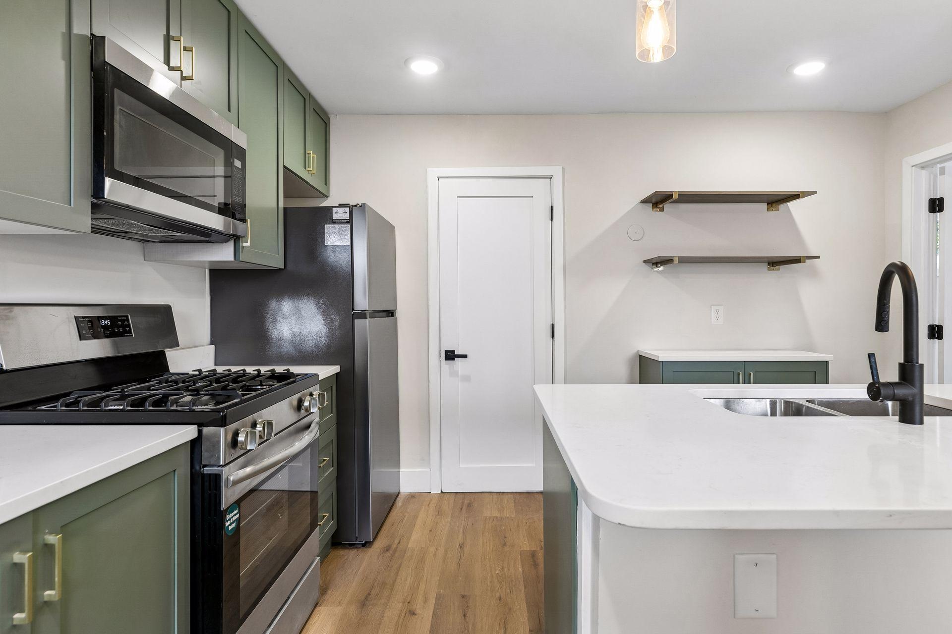 View of Residential Income at 3733 Portland Avenue, Minneapolis MN 55407, Minneapolis (7 of 49) - Mike Wilen | Minnesota Team Real Estate