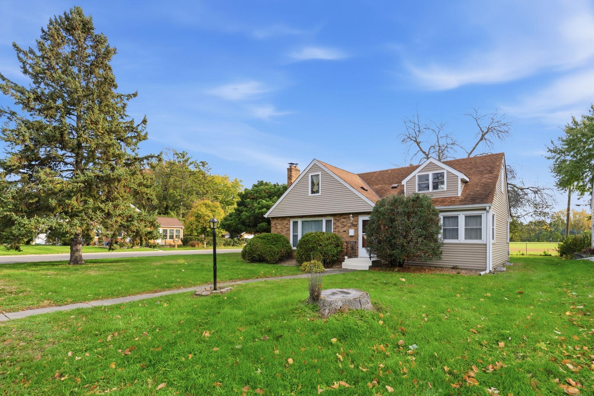 View of Residential at 1852 Holton Street, Falcon Heights MN 55113, Falcon Heights (2 of 43) - Mike Wilen | Minnesota Team Real Estate