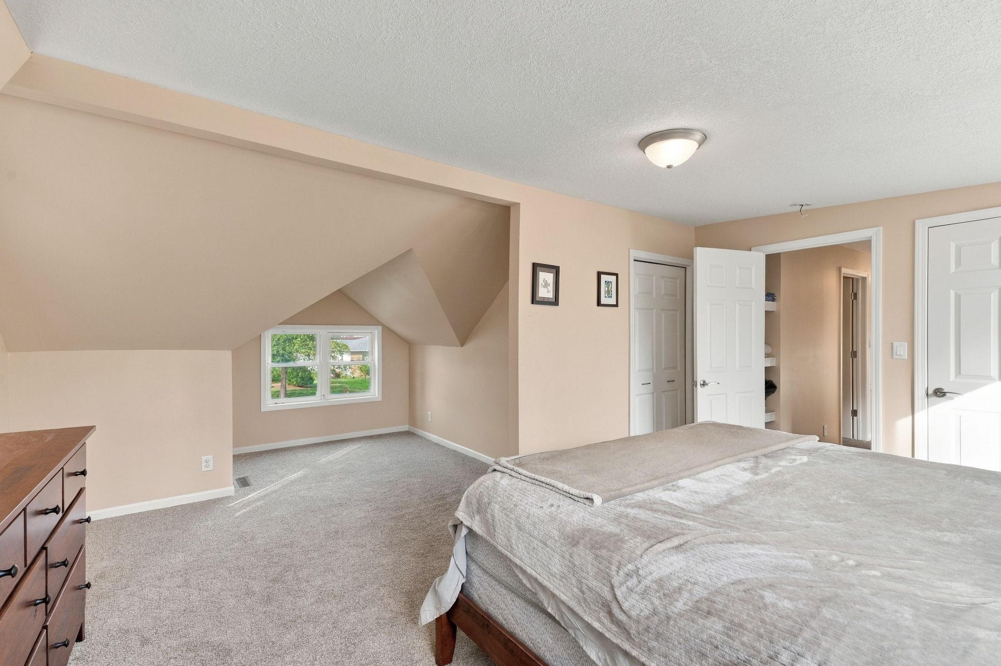 View of Residential at 1852 Holton Street, Falcon Heights MN 55113, Falcon Heights (17 of 43) - Mike Wilen | Minnesota Team Real Estate