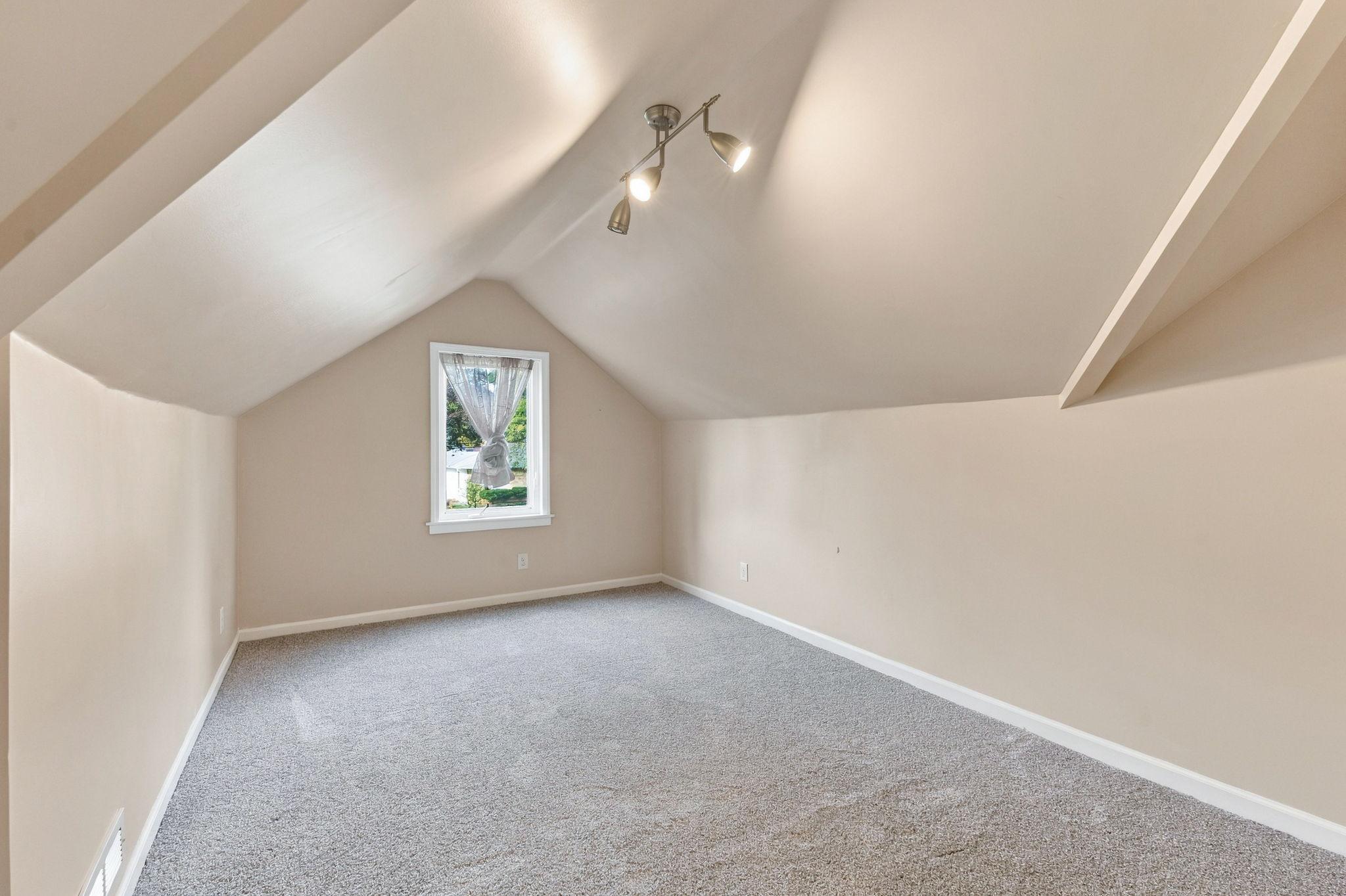 View of Residential at 1852 Holton Street, Falcon Heights MN 55113, Falcon Heights (23 of 43) - Mike Wilen | Minnesota Team Real Estate