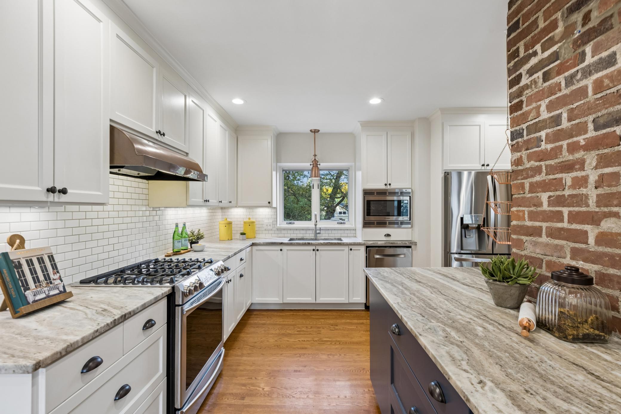 View of Residential at 3816 Abbott Avenue, Minneapolis MN 55410, Minneapolis (39 of 98) - Mike Wilen | Minnesota Team Real Estate