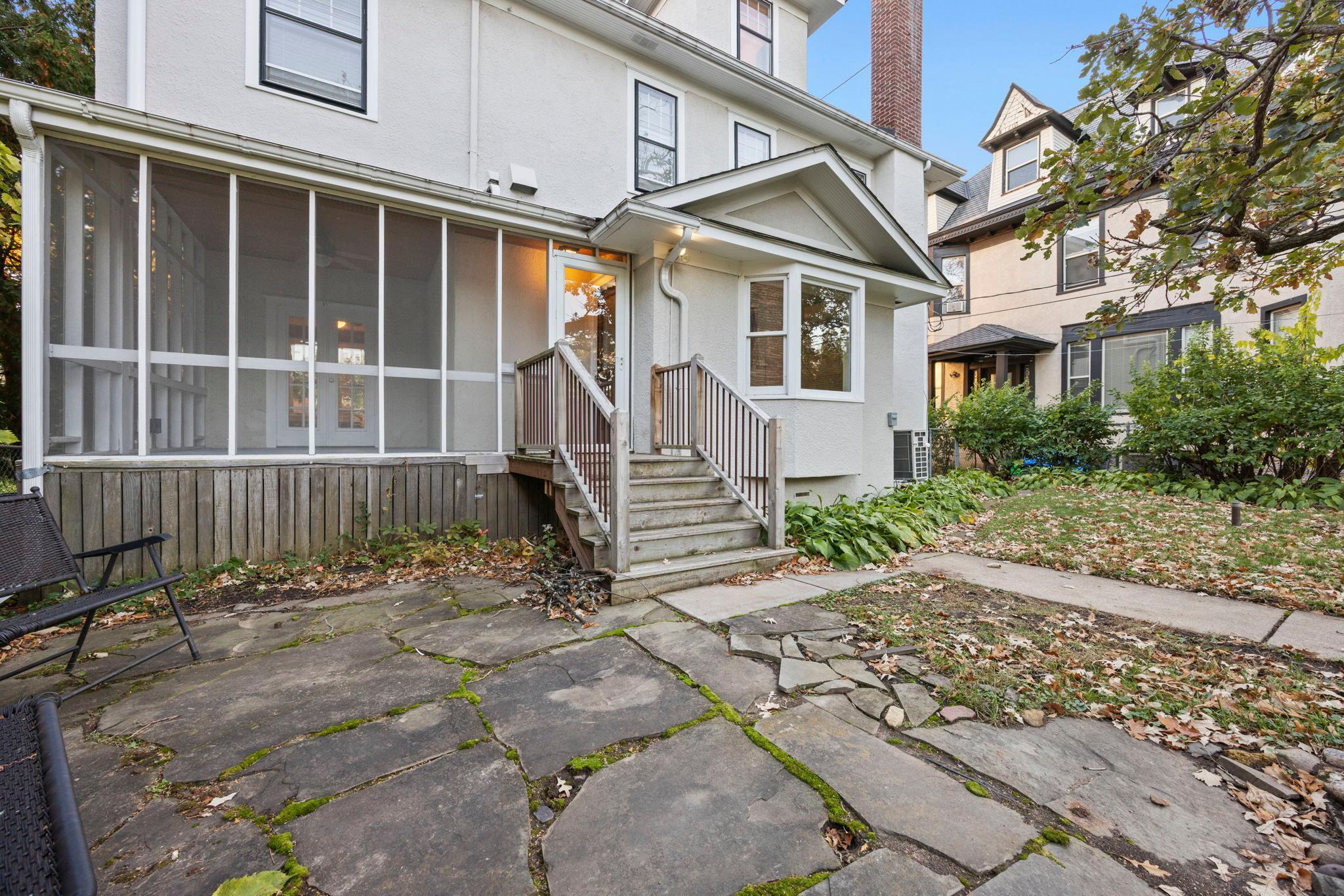 View of Residential at 579 Lincoln Avenue, Saint Paul MN 55102, Saint Paul (53 of 70) - Mike Wilen | Minnesota Team Real Estate