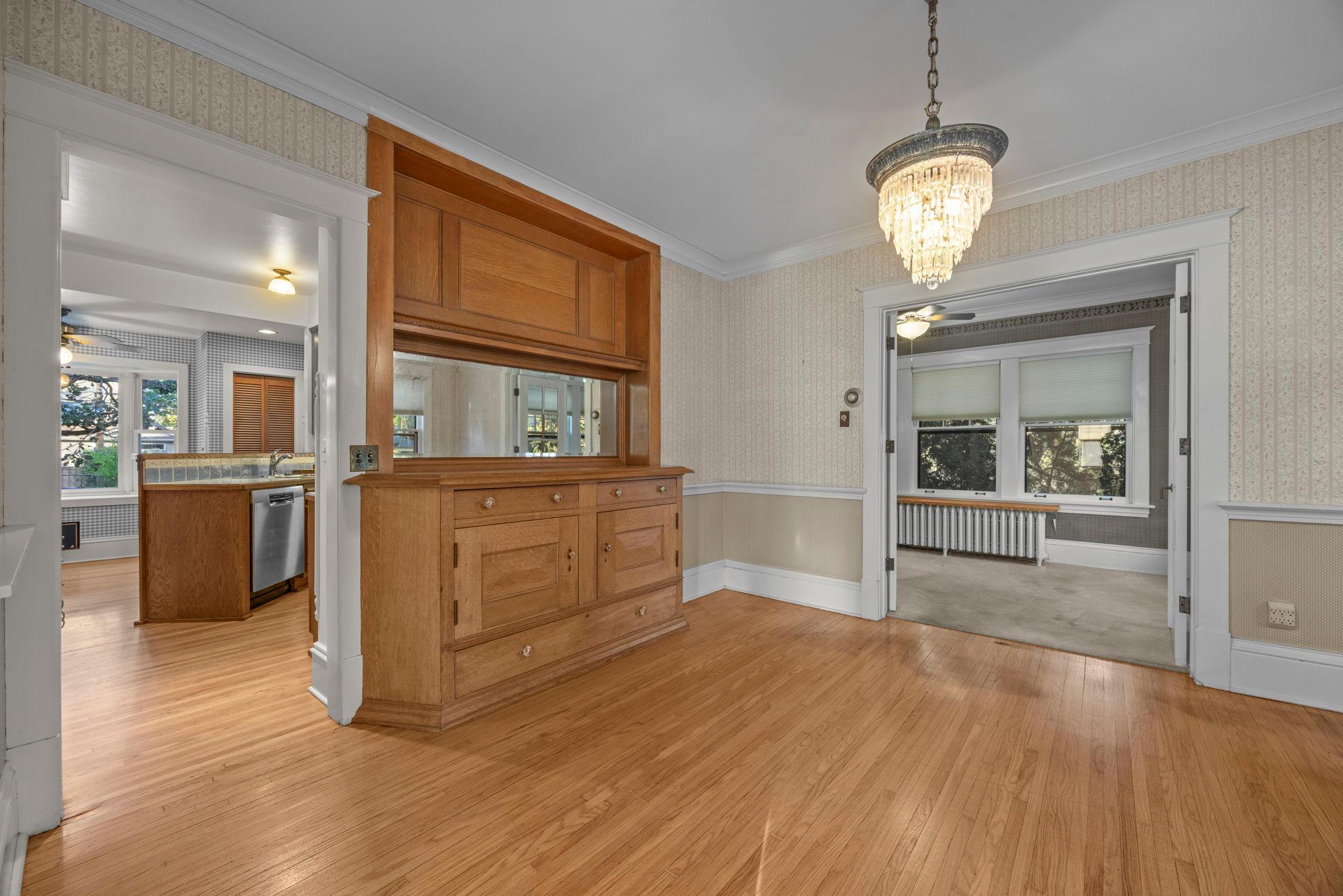 View of Residential at 579 Lincoln Avenue, Saint Paul MN 55102, Saint Paul (21 of 70) - Mike Wilen | Minnesota Team Real Estate