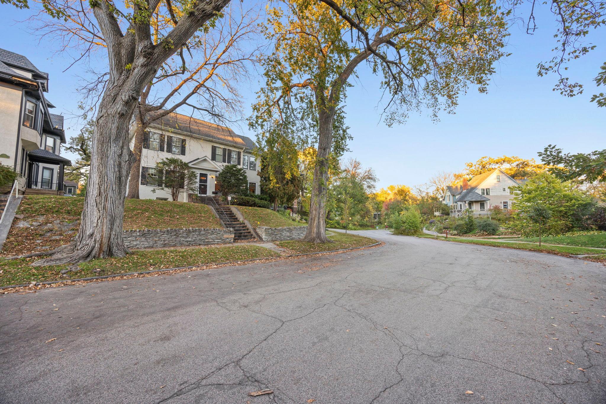 View of Residential at 579 Lincoln Avenue, Saint Paul MN 55102, Saint Paul (61 of 70) - Mike Wilen | Minnesota Team Real Estate