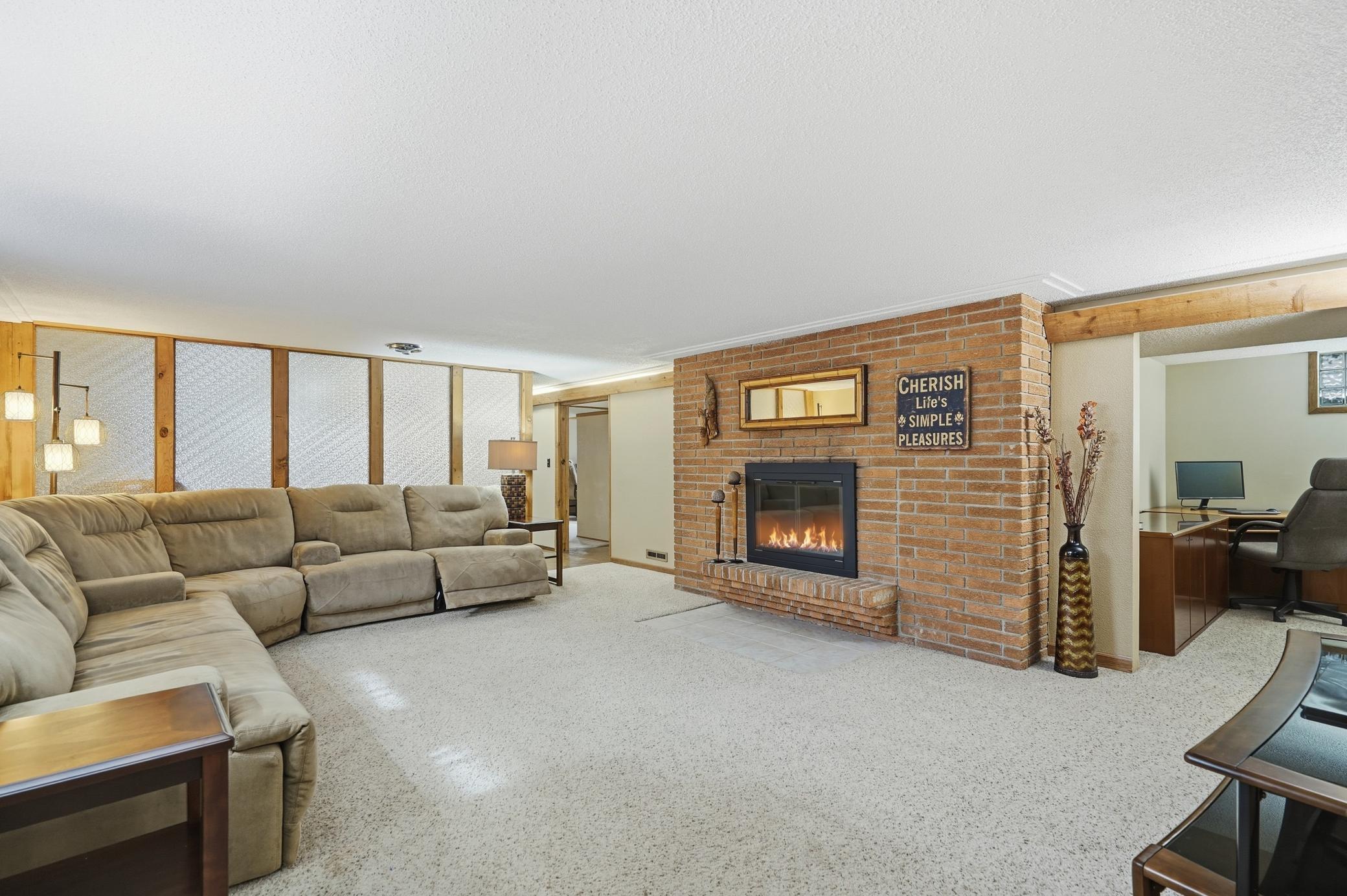 View of Residential at 1343 Hillwind Road, Fridley MN 55432, Fridley (22 of 36) - Mike Wilen | Minnesota Team Real Estate
