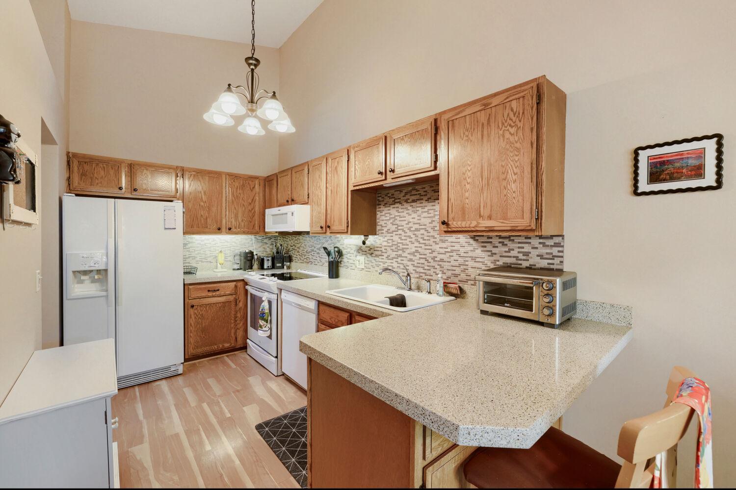 View of Residential at 703 Evergreen Court, Burnsville MN 55337, Burnsville (10 of 31) - Mike Wilen | Minnesota Team Real Estate
