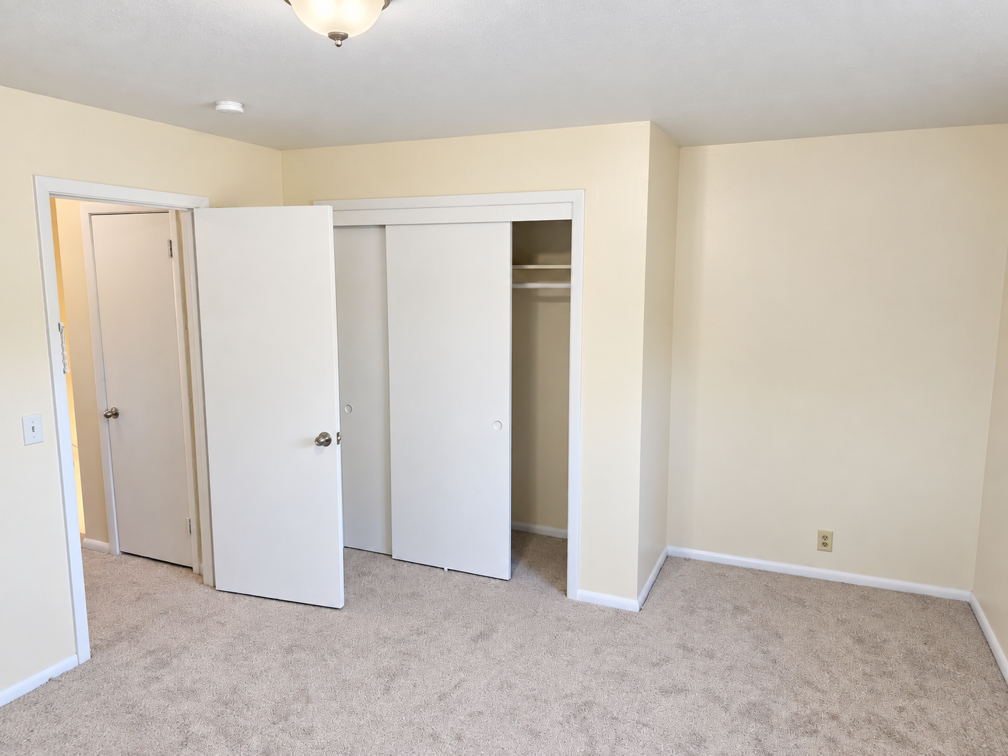 View of Residential at 6706 Drew Avenue, Brooklyn Center MN 55429, Brooklyn Center (17 of 25) - Mike Wilen | Minnesota Team Real Estate