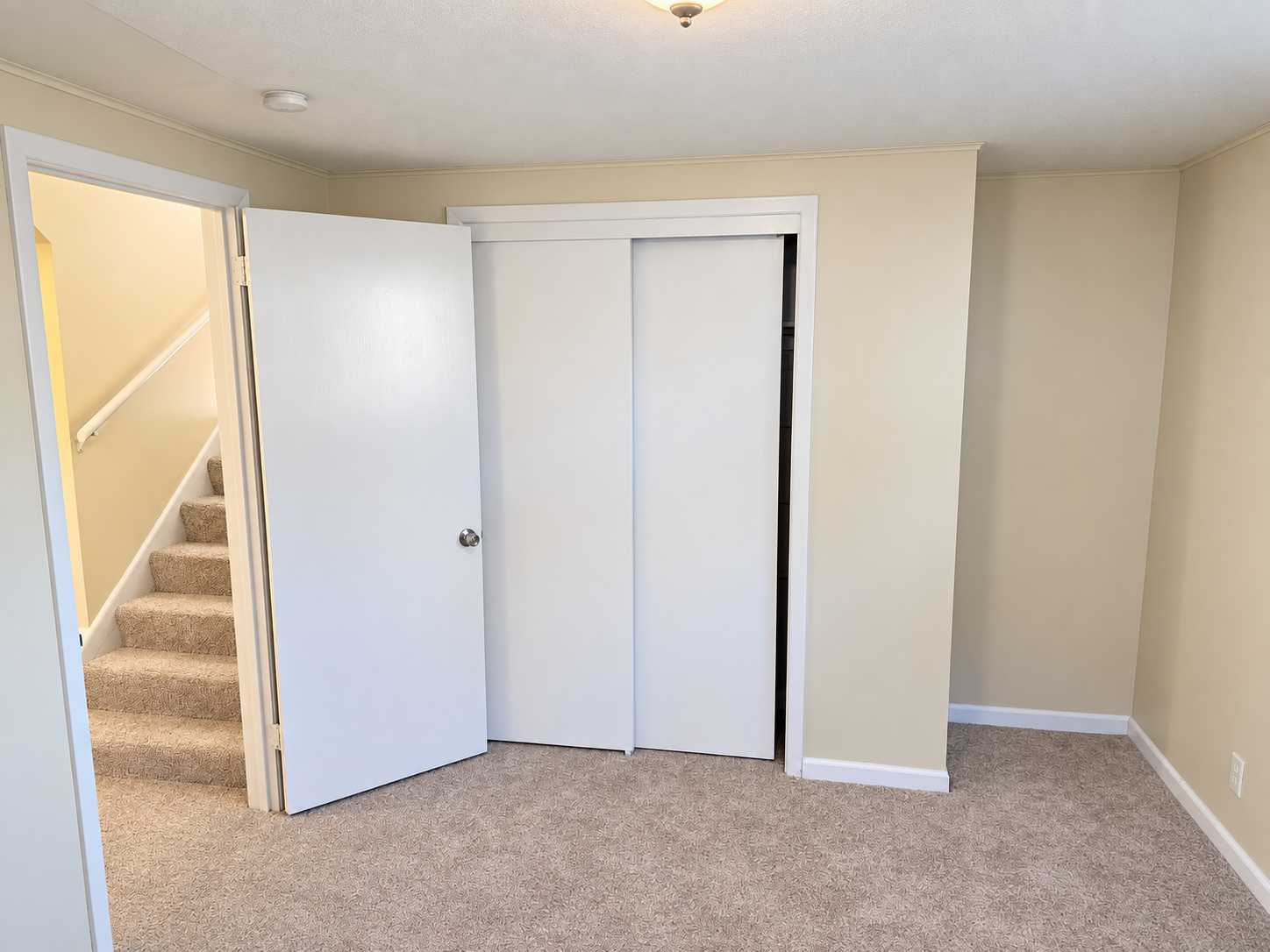View of Residential at 6706 Drew Avenue, Brooklyn Center MN 55429, Brooklyn Center (12 of 25) - Mike Wilen | Minnesota Team Real Estate