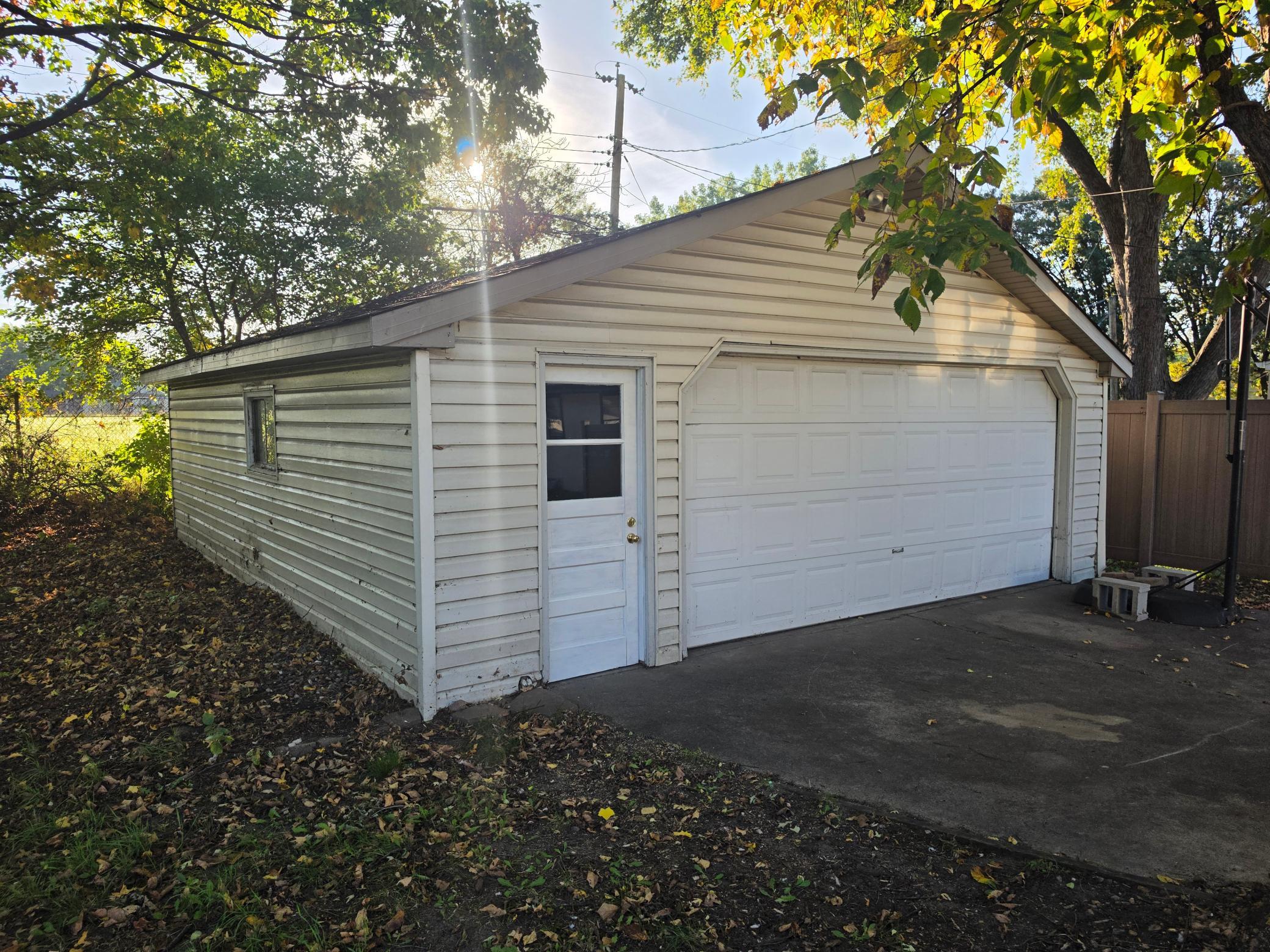 View of Residential at 6706 Drew Avenue, Brooklyn Center MN 55429, Brooklyn Center (24 of 25) - Mike Wilen | Minnesota Team Real Estate
