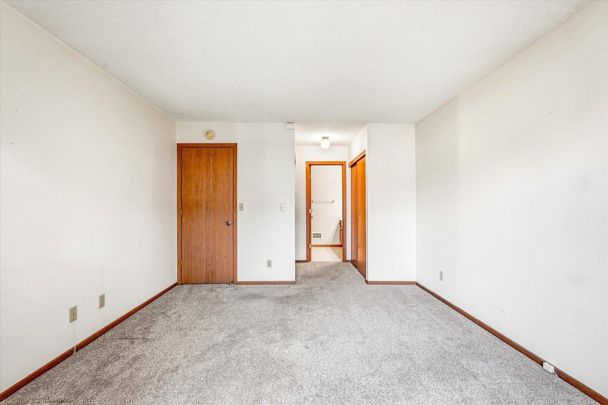 View of Residential at 10938 Quebec Avenue, Bloomington MN 55438, Bloomington (10 of 23) - Mike Wilen | Minnesota Team Real Estate