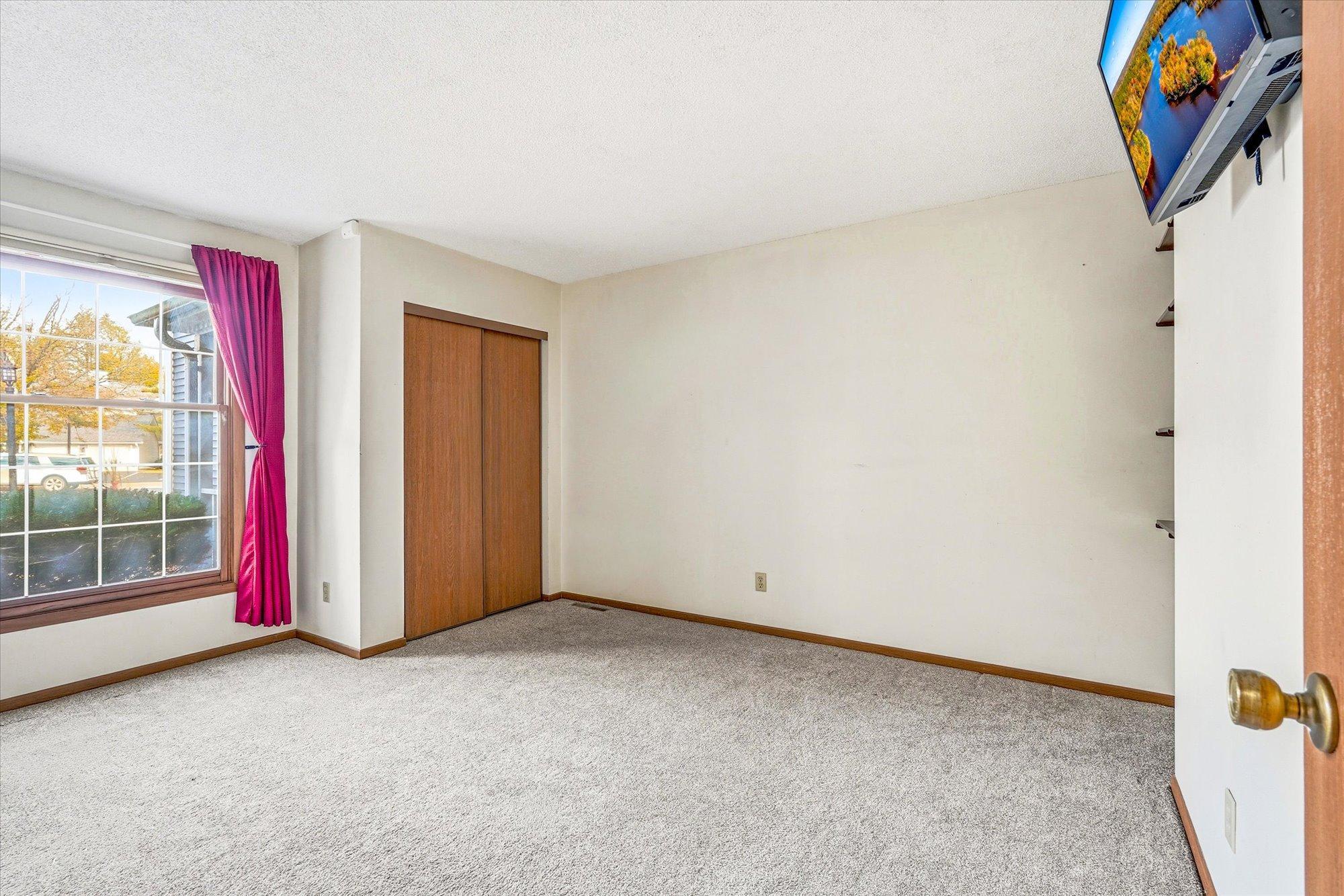 View of Residential at 10938 Quebec Avenue, Bloomington MN 55438, Bloomington (13 of 23) - Mike Wilen | Minnesota Team Real Estate