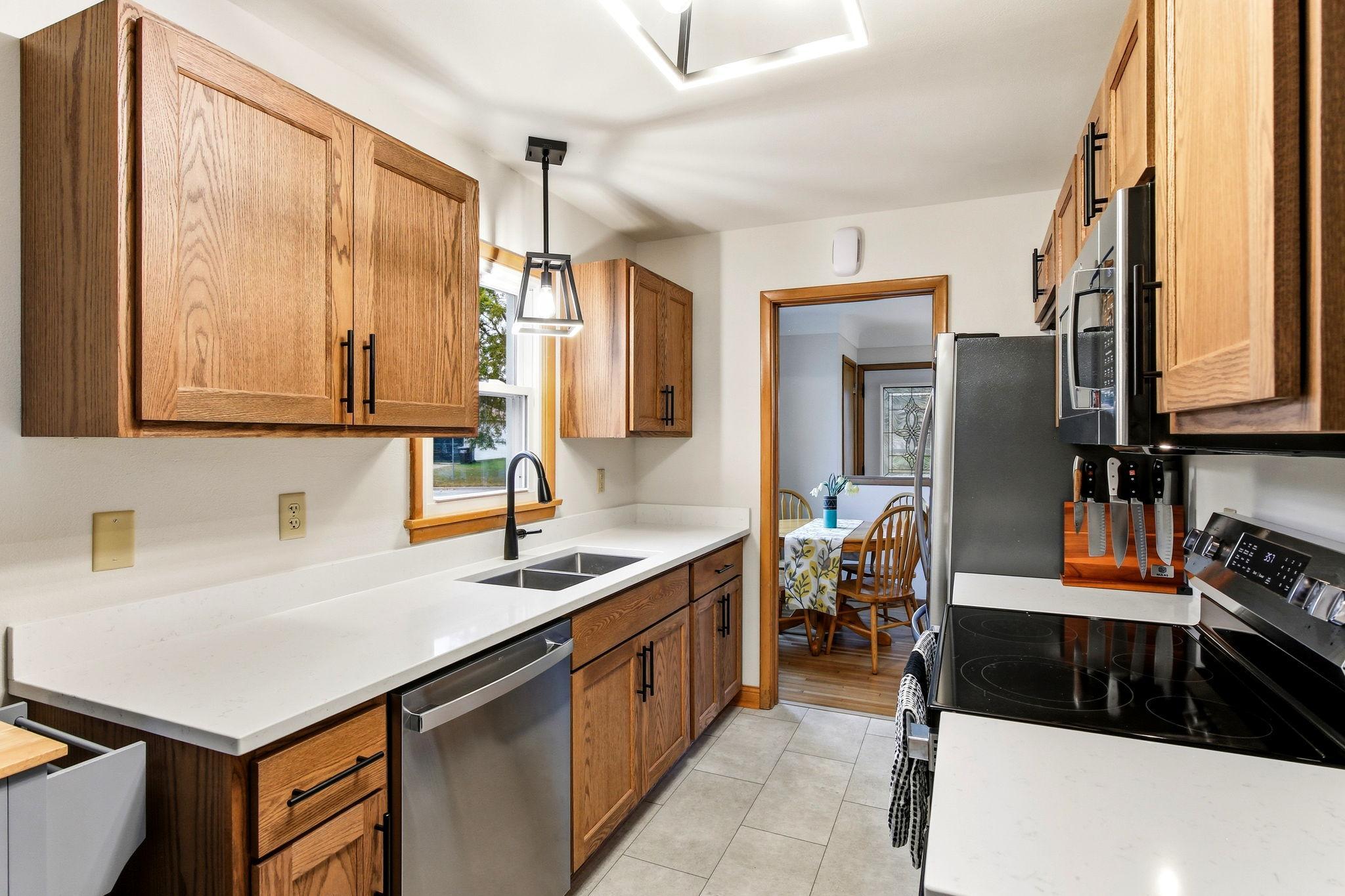 View of Residential at 1440 Lydia Avenue, Roseville MN 55113, Roseville (2 of 28) - Mike Wilen | Minnesota Team Real Estate