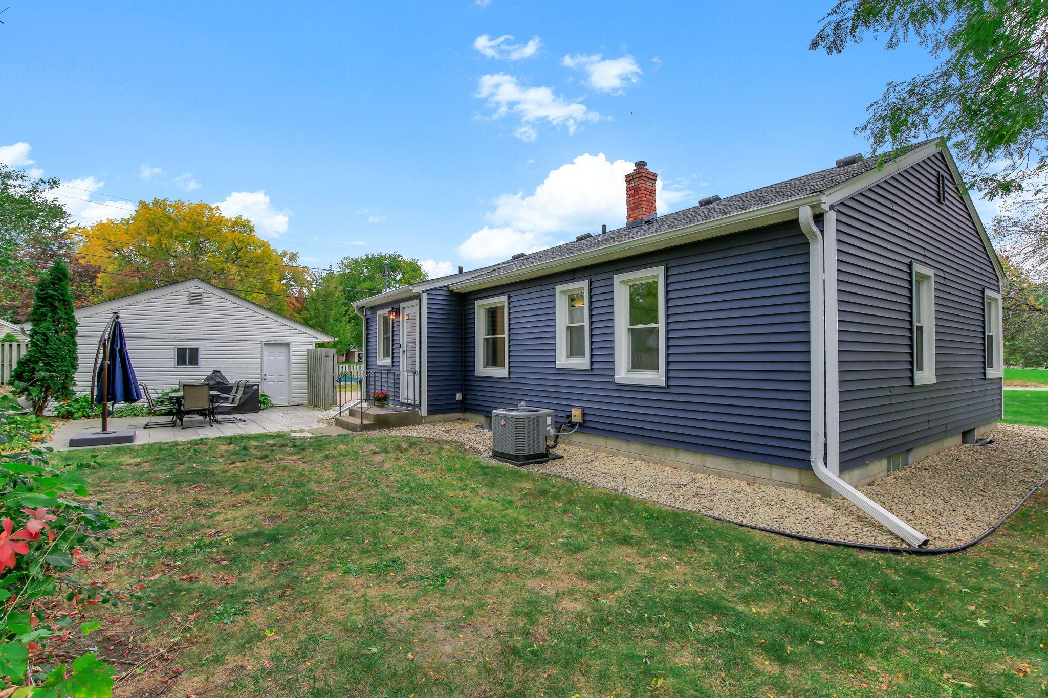 View of Residential at 1440 Lydia Avenue, Roseville MN 55113, Roseville (25 of 28) - Mike Wilen | Minnesota Team Real Estate