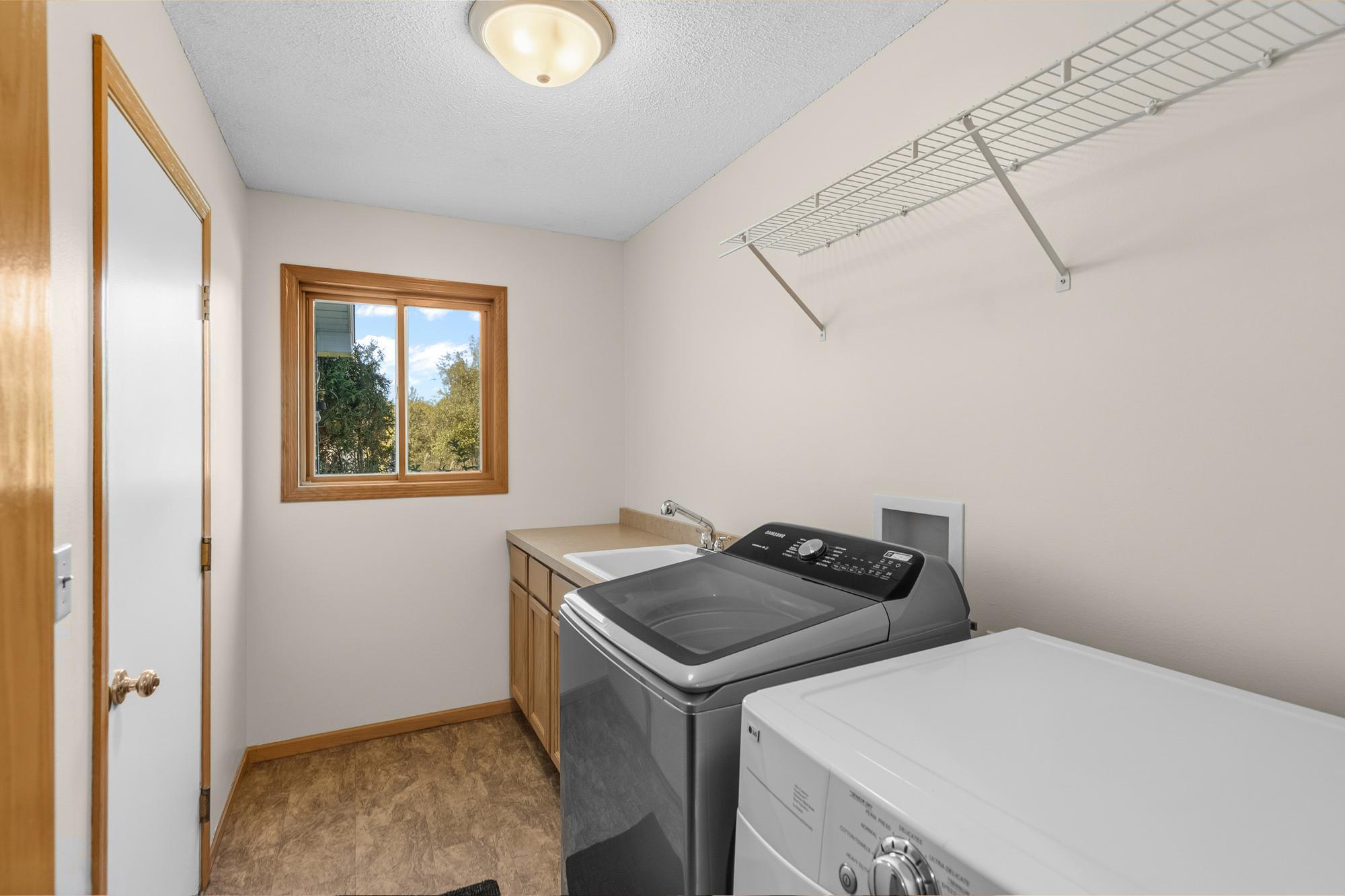 View of Residential at 3229 Meadow Brook Place, Woodbury MN 55125, Woodbury (33 of 41) - Mike Wilen | Minnesota Team Real Estate