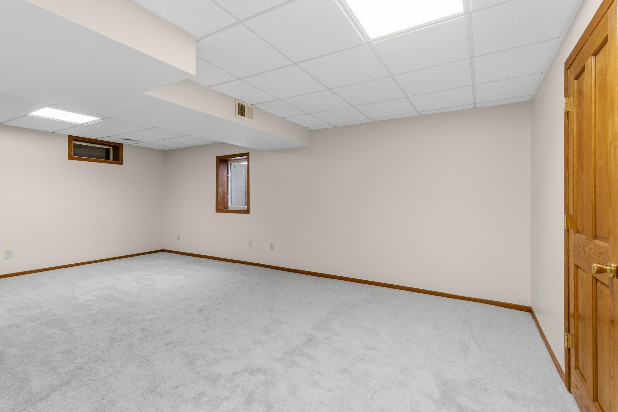 View of Residential at 3229 Meadow Brook Place, Woodbury MN 55125, Woodbury (31 of 41) - Mike Wilen | Minnesota Team Real Estate