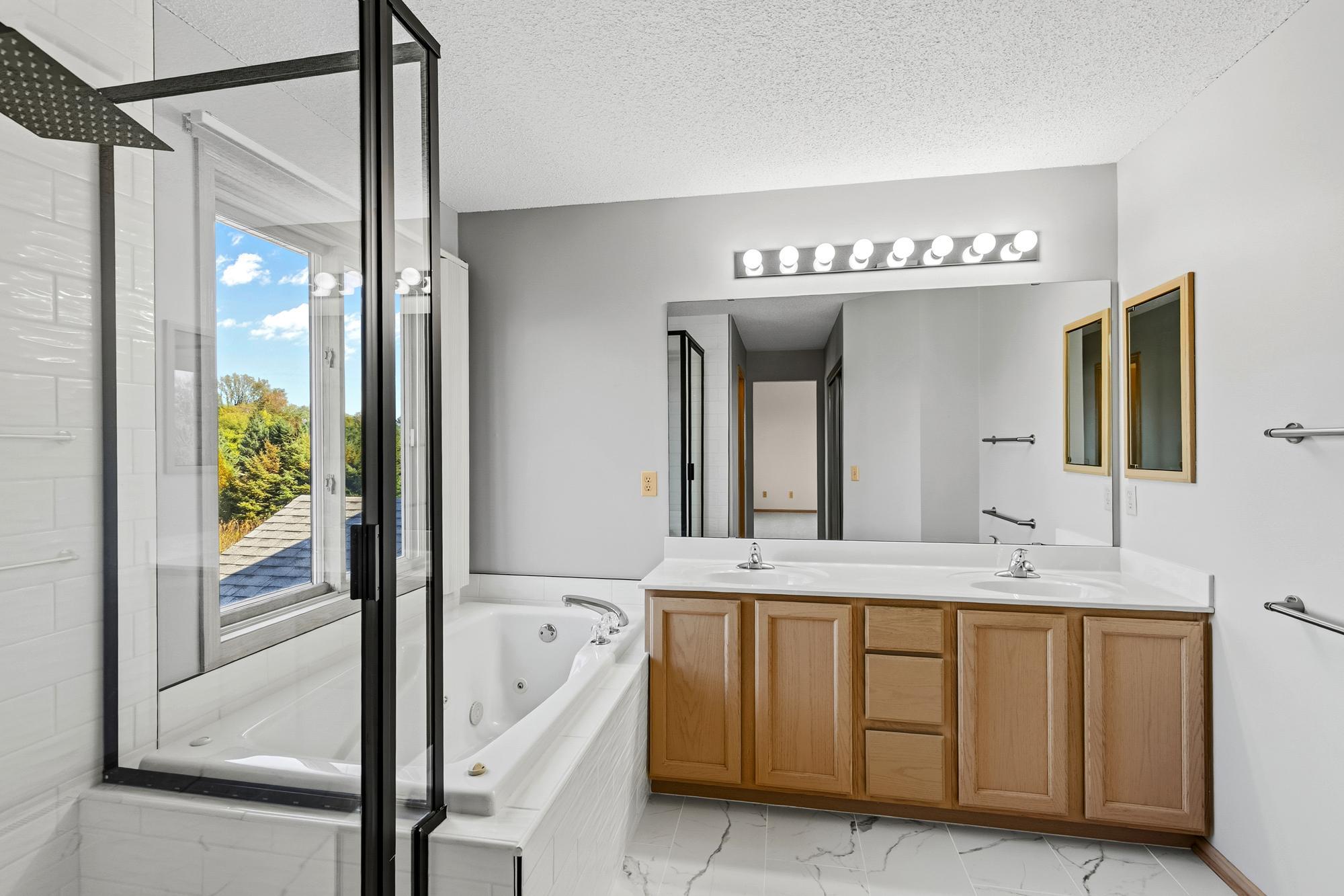 View of Residential at 3229 Meadow Brook Place, Woodbury MN 55125, Woodbury (27 of 41) - Mike Wilen | Minnesota Team Real Estate