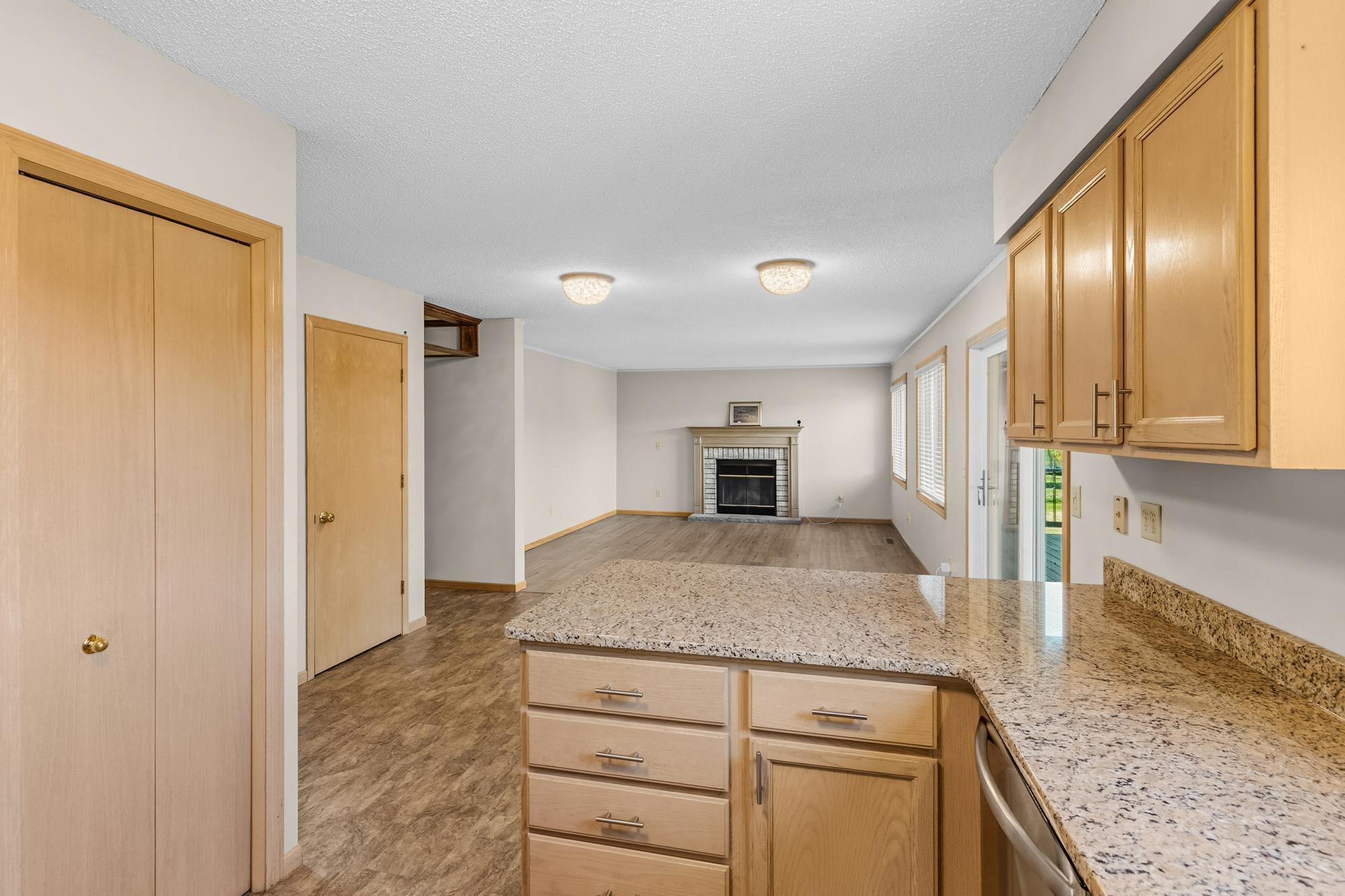 View of Residential at 3229 Meadow Brook Place, Woodbury MN 55125, Woodbury (11 of 41) - Mike Wilen | Minnesota Team Real Estate