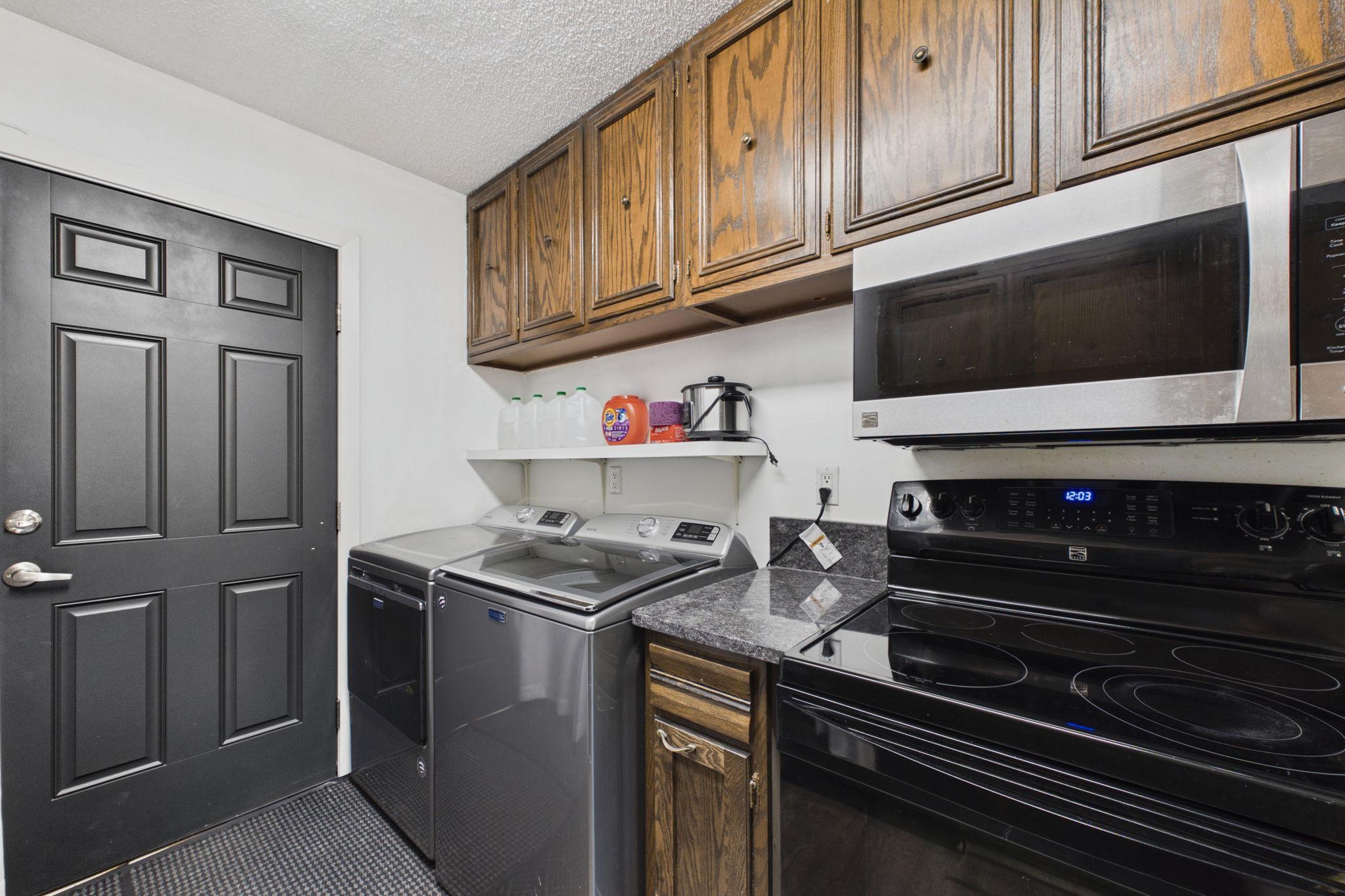 View of Residential at 2220 Mayfair Road, Golden Valley MN 55427, Golden Valley (12 of 22) - Mike Wilen | Minnesota Team Real Estate