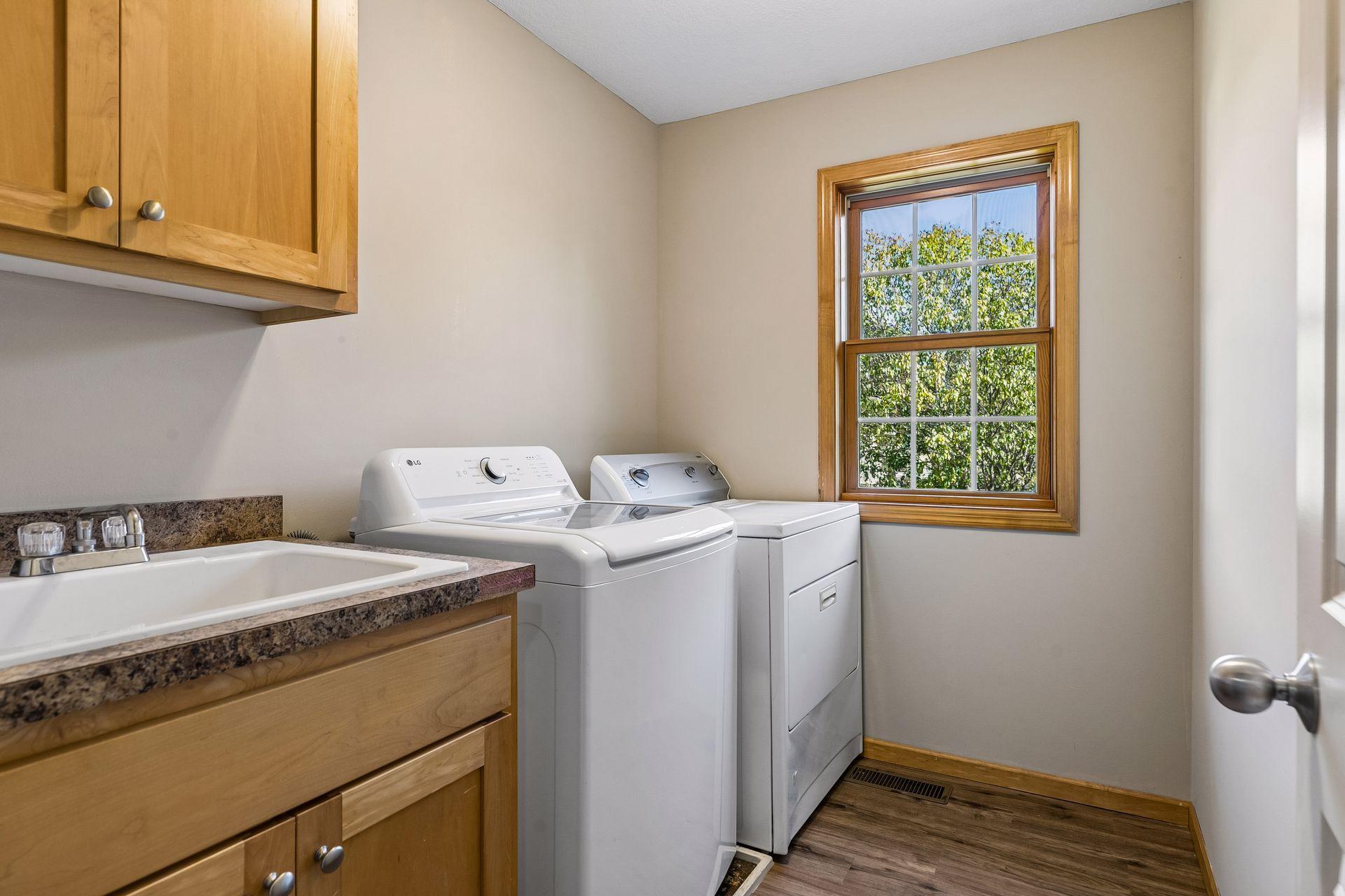 View of Residential at 1881 Garden Way, Saint Paul MN 55119, Saint Paul (34 of 36) - Mike Wilen | Minnesota Team Real Estate