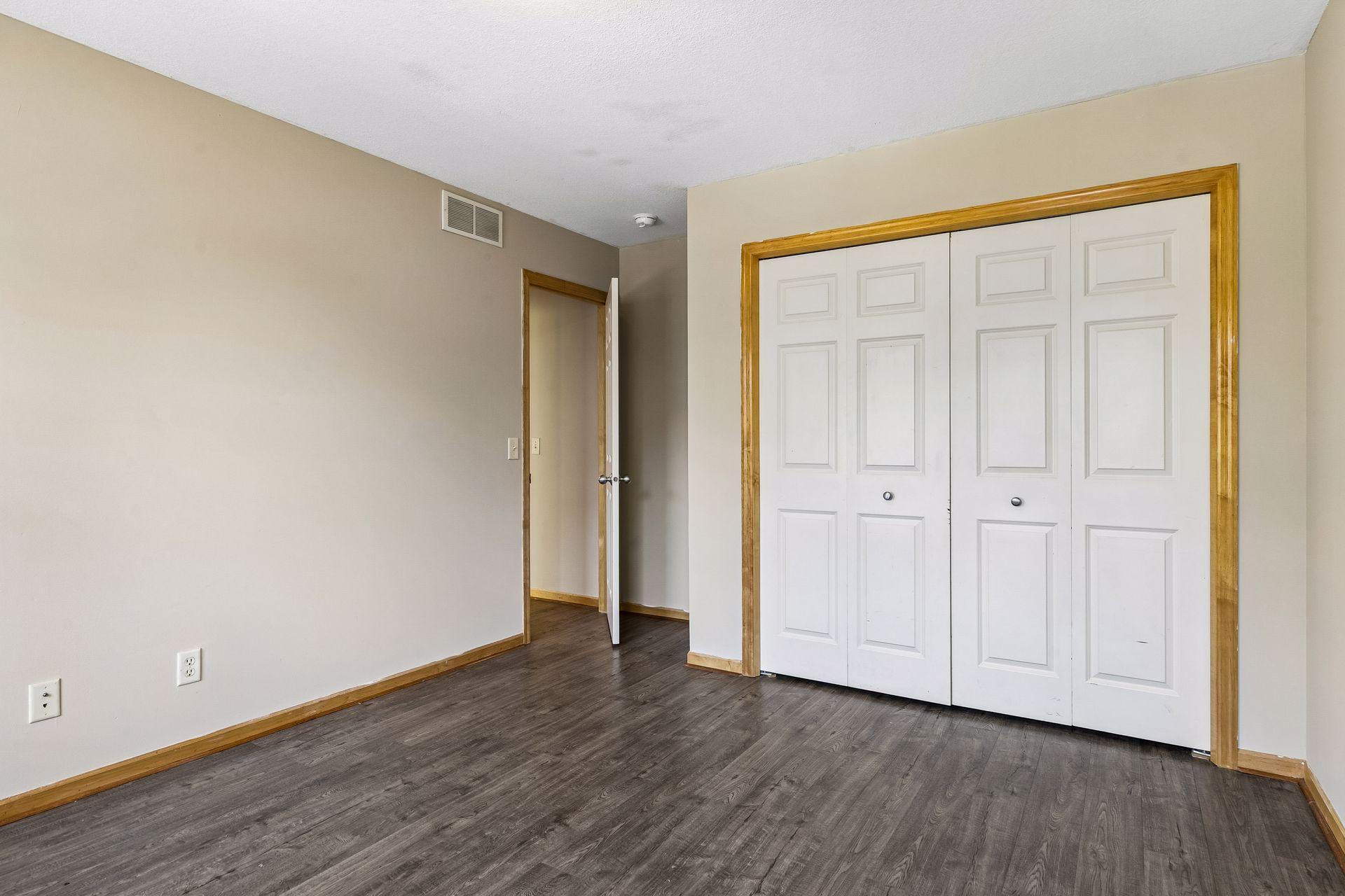 View of Residential at 1881 Garden Way, Saint Paul MN 55119, Saint Paul (32 of 36) - Mike Wilen | Minnesota Team Real Estate