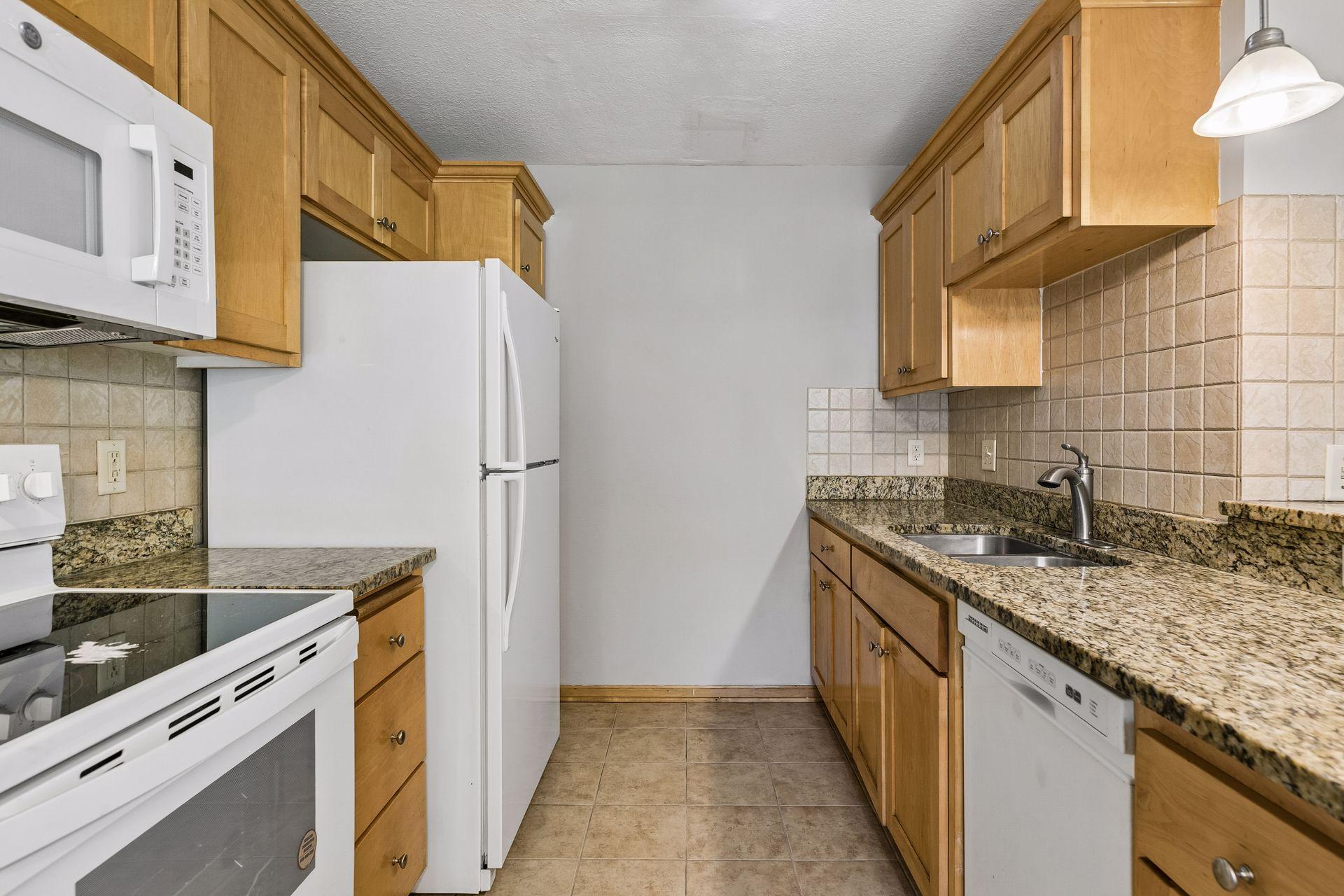View of Residential at 1881 Garden Way, Saint Paul MN 55119, Saint Paul (18 of 36) - Mike Wilen | Minnesota Team Real Estate