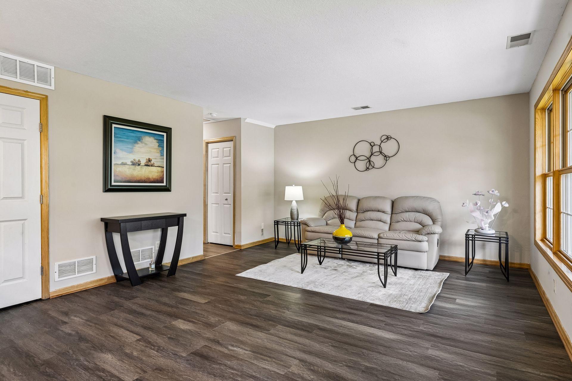 View of Residential at 1881 Garden Way, Saint Paul MN 55119, Saint Paul (6 of 36) - Mike Wilen | Minnesota Team Real Estate