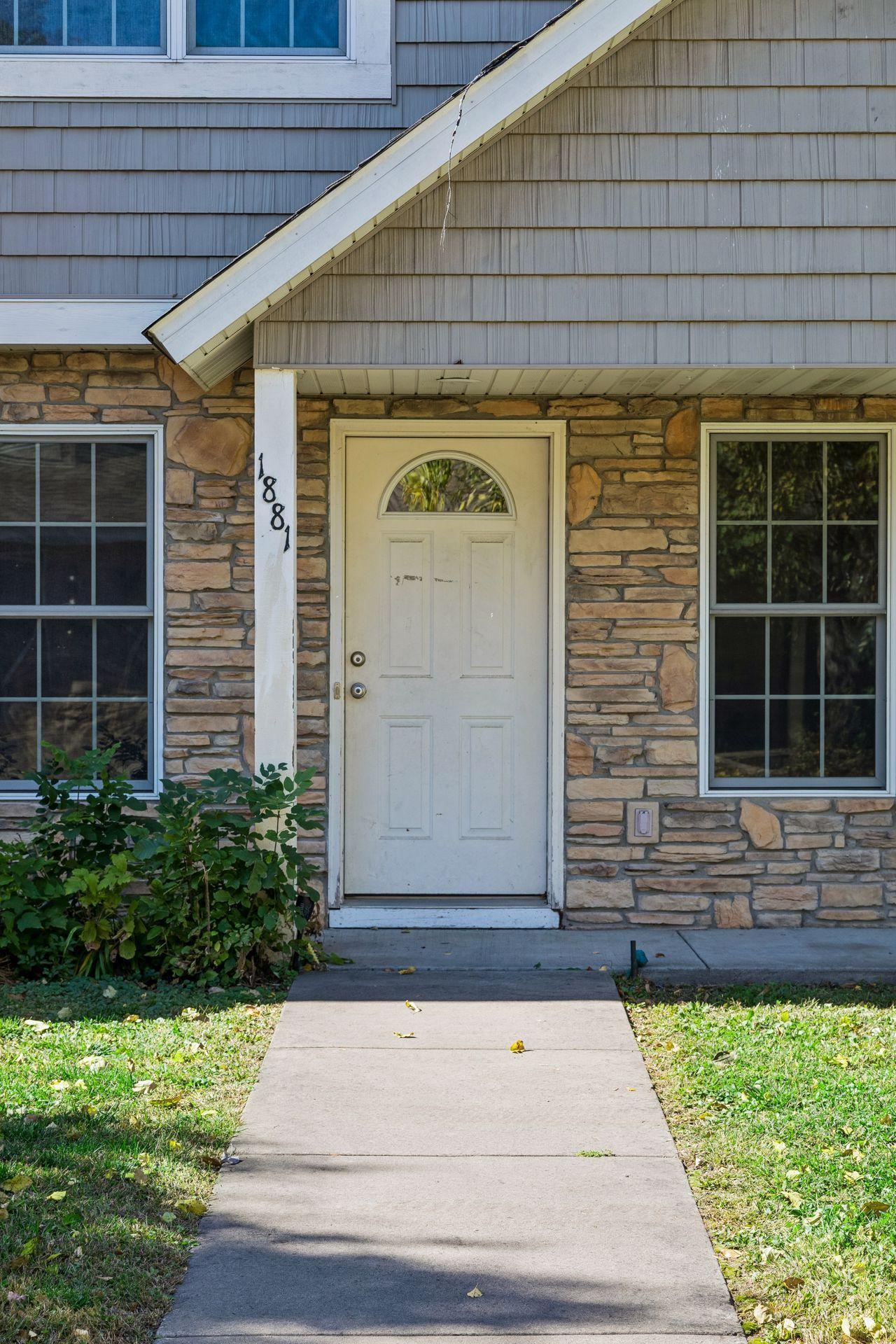View of Residential at 1881 Garden Way, Saint Paul MN 55119, Saint Paul (4 of 36) - Mike Wilen | Minnesota Team Real Estate