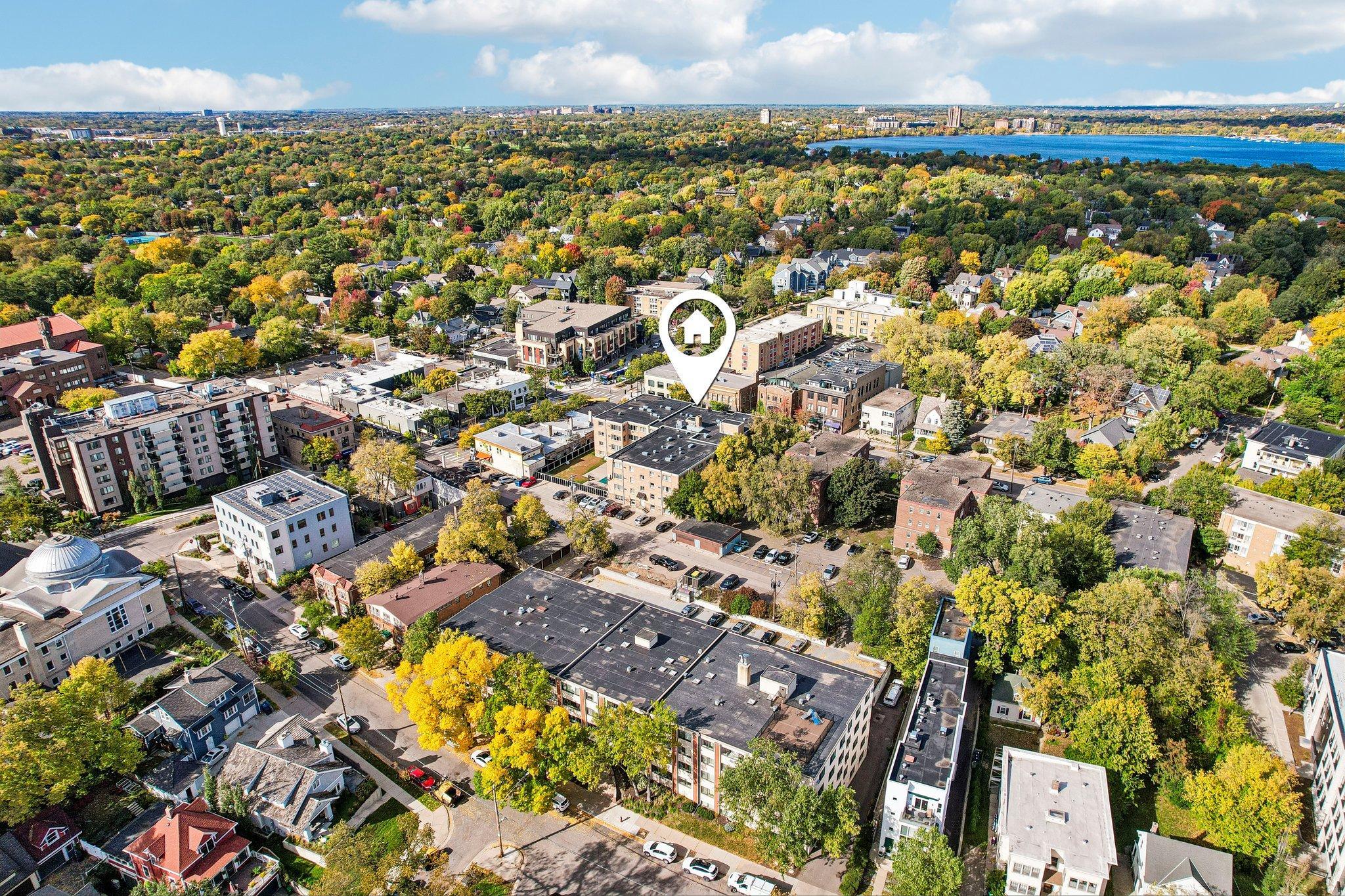 View of Residential at 2727 43rd Street #103, Minneapolis MN 55410, Minneapolis (34 of 46) - Mike Wilen | Minnesota Team Real Estate