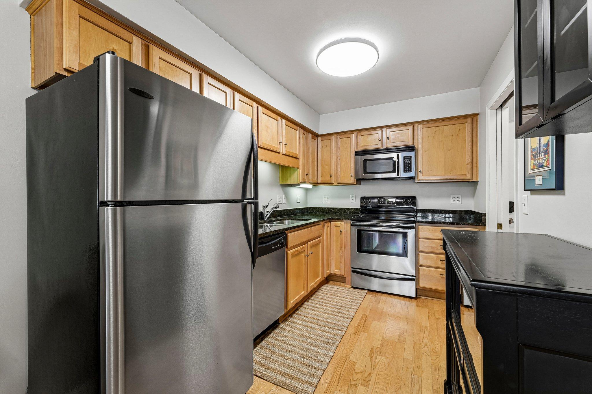 View of Residential at 2727 43rd Street #103, Minneapolis MN 55410, Minneapolis (9 of 46) - Mike Wilen | Minnesota Team Real Estate