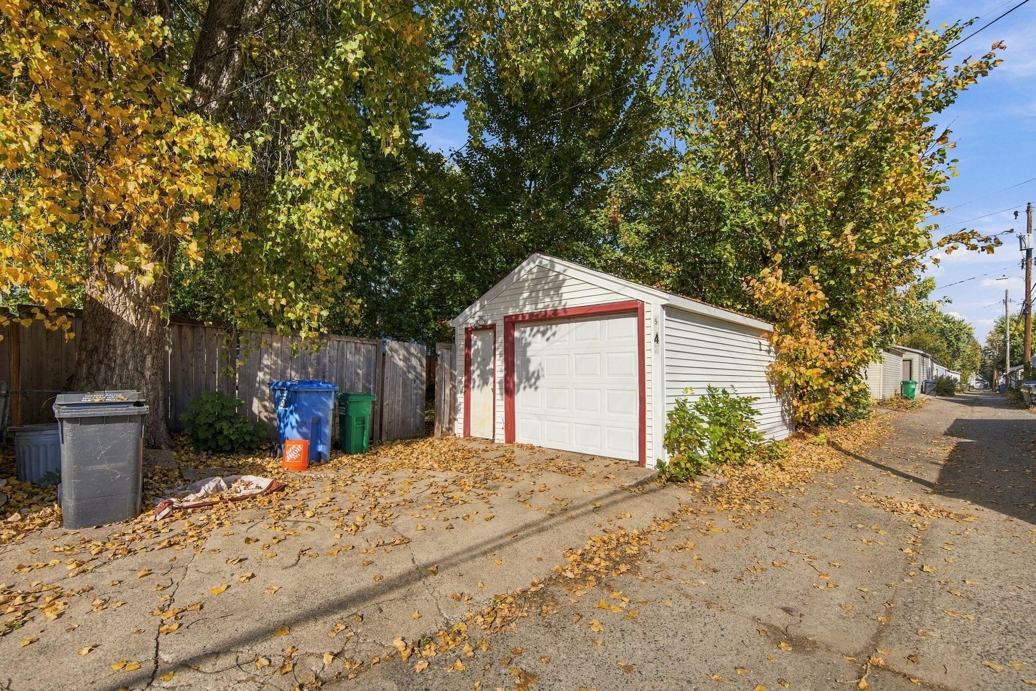 View of Residential at 5549 37th Avenue, Minneapolis MN 55417, Minneapolis (20 of 24) - Mike Wilen | Minnesota Team Real Estate