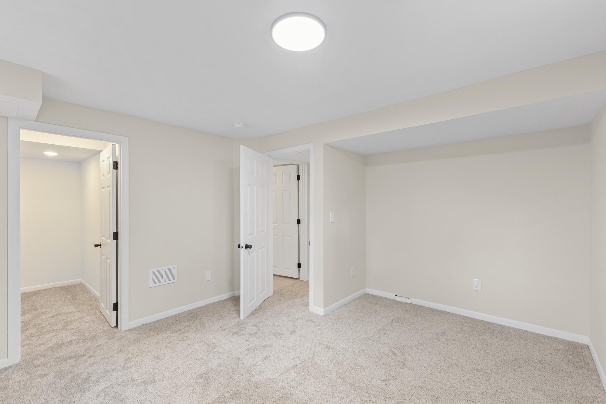 View of Residential at 4257 Ewing Avenue, Robbinsdale MN 55422, Robbinsdale (34 of 51) - Mike Wilen | Minnesota Team Real Estate