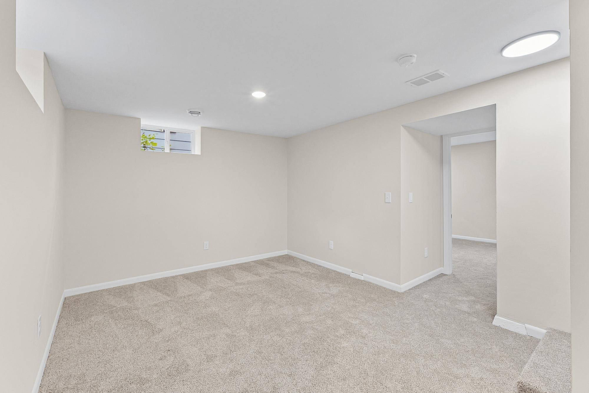 View of Residential at 4257 Ewing Avenue, Robbinsdale MN 55422, Robbinsdale (28 of 51) - Mike Wilen | Minnesota Team Real Estate