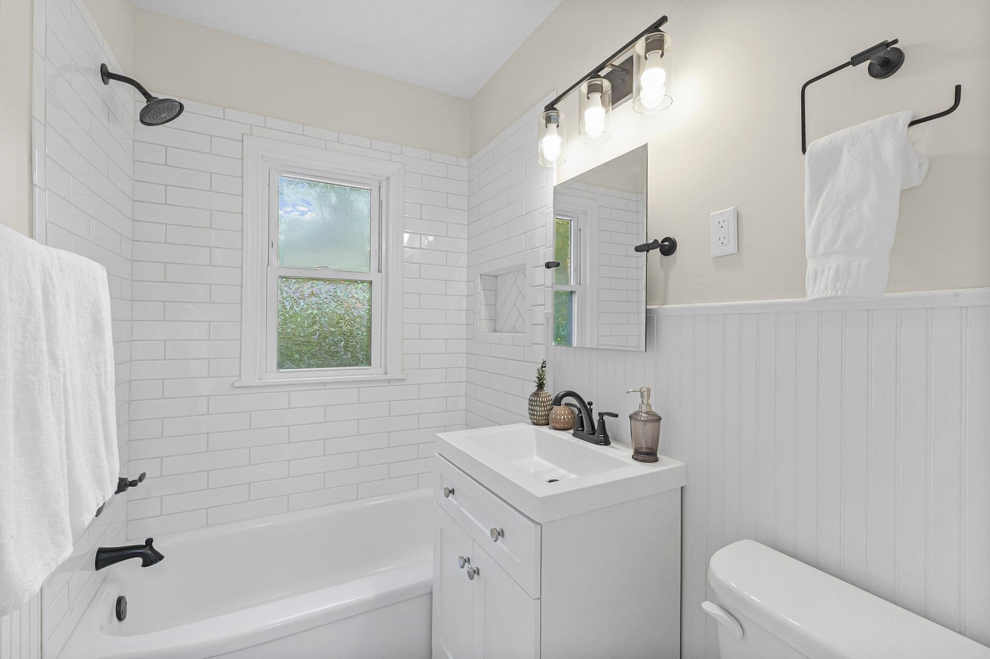 View of Residential at 4257 Ewing Avenue, Robbinsdale MN 55422, Robbinsdale (20 of 51) - Mike Wilen | Minnesota Team Real Estate