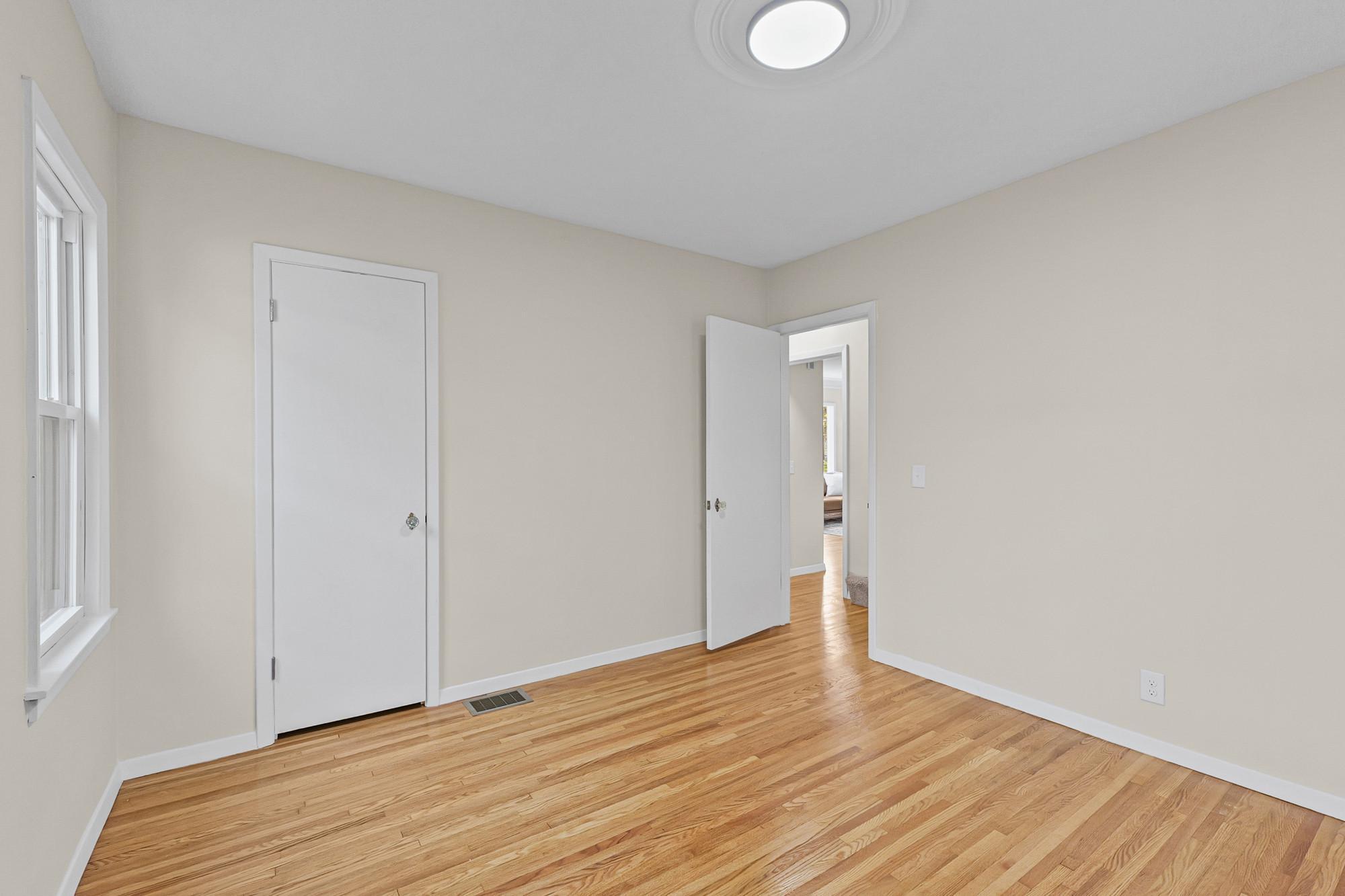 View of Residential at 4257 Ewing Avenue, Robbinsdale MN 55422, Robbinsdale (17 of 51) - Mike Wilen | Minnesota Team Real Estate