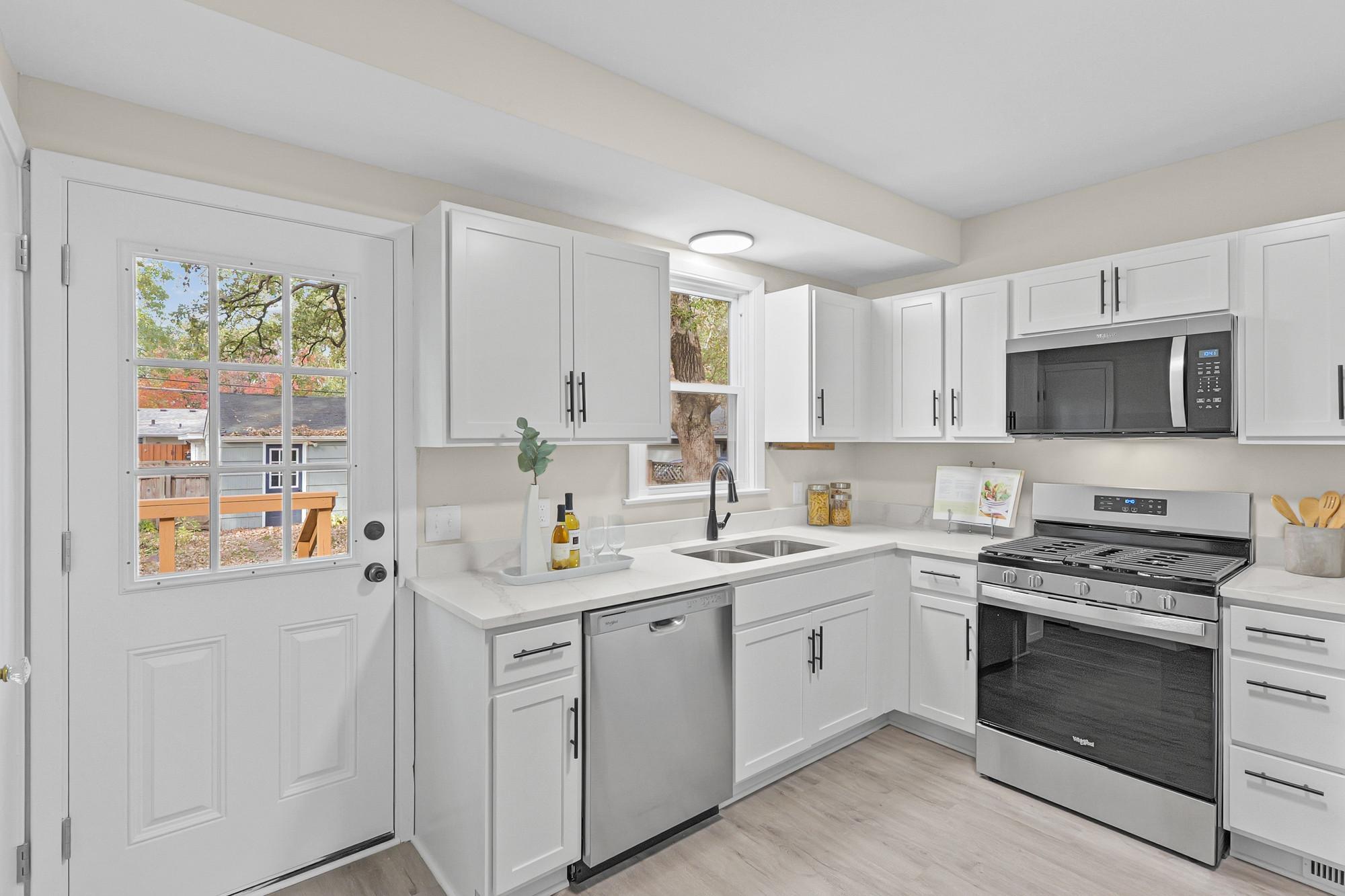 View of Residential at 4257 Ewing Avenue, Robbinsdale MN 55422, Robbinsdale (5 of 51) - Mike Wilen | Minnesota Team Real Estate