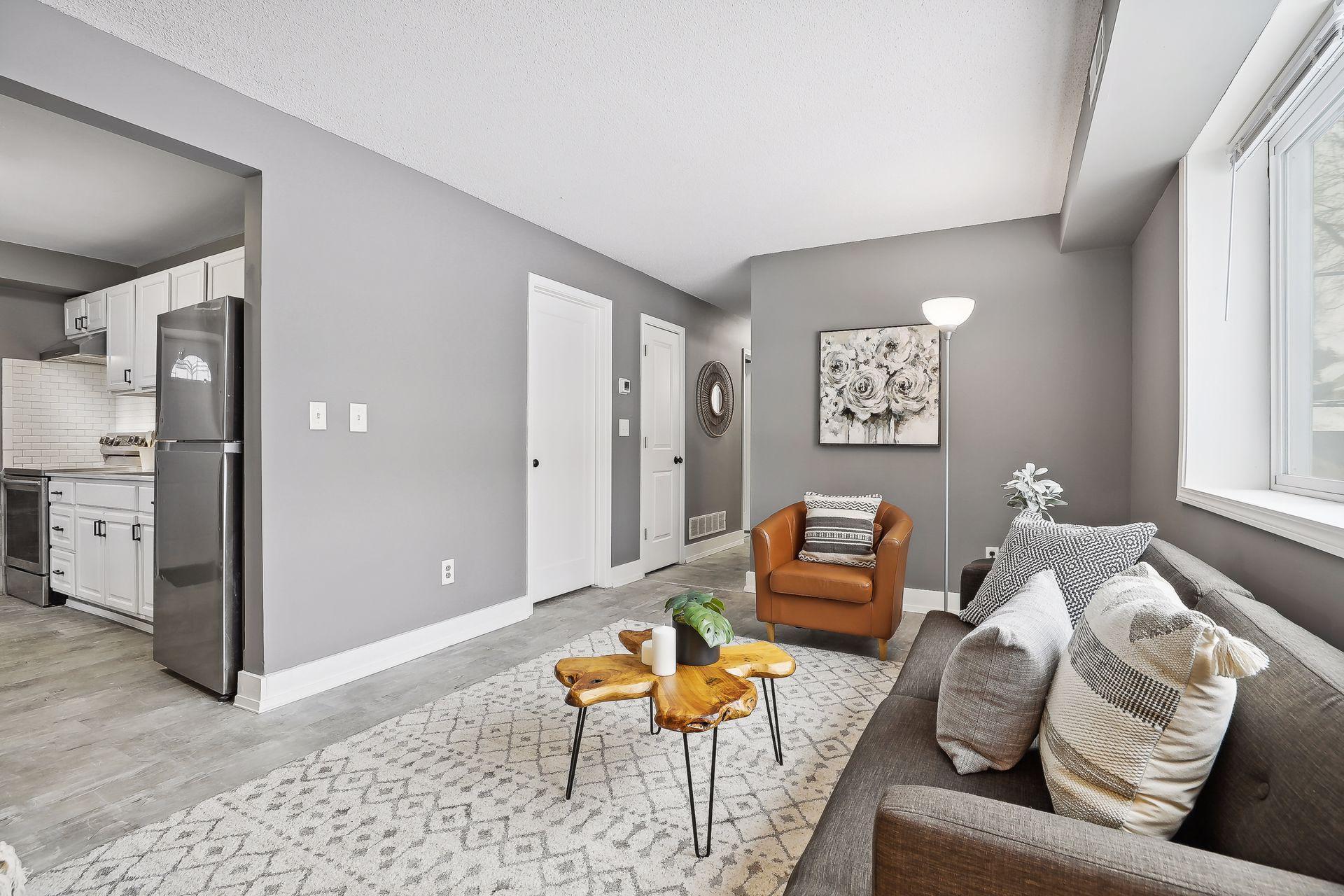 View of Residential Income at 439 Arlington Avenue, Saint Paul MN 55130, Saint Paul (3 of 43) - Mike Wilen | Minnesota Team Real Estate