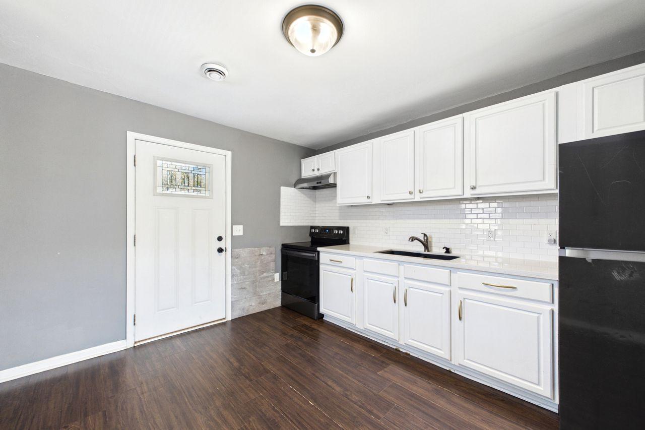 View of Residential Income at 439 Arlington Avenue, Saint Paul MN 55130, Saint Paul (23 of 43) - Mike Wilen | Minnesota Team Real Estate