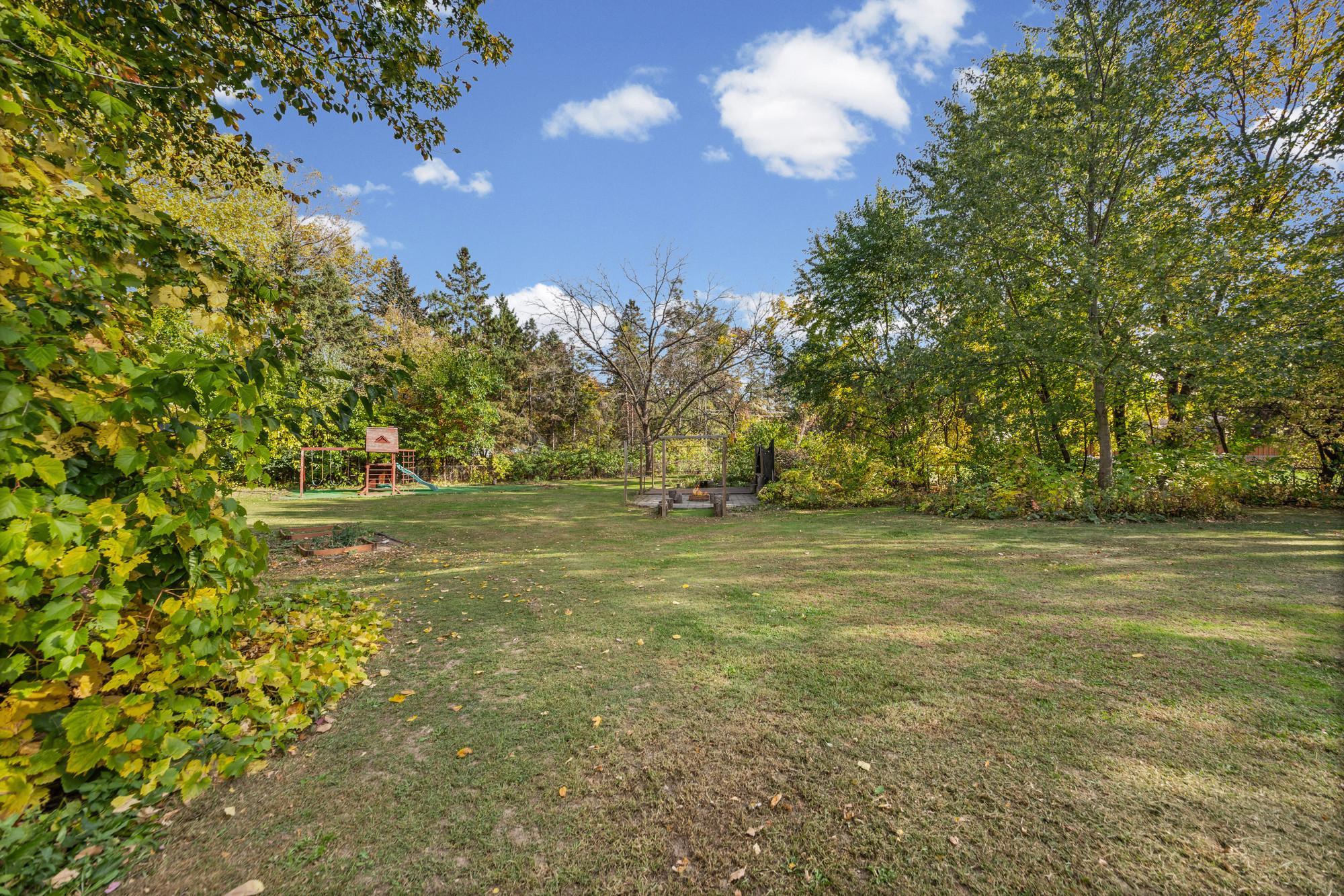 View of Residential at 609 Silver Lake Road, New Brighton MN 55112, New Brighton (39 of 47) - Mike Wilen | Minnesota Team Real Estate