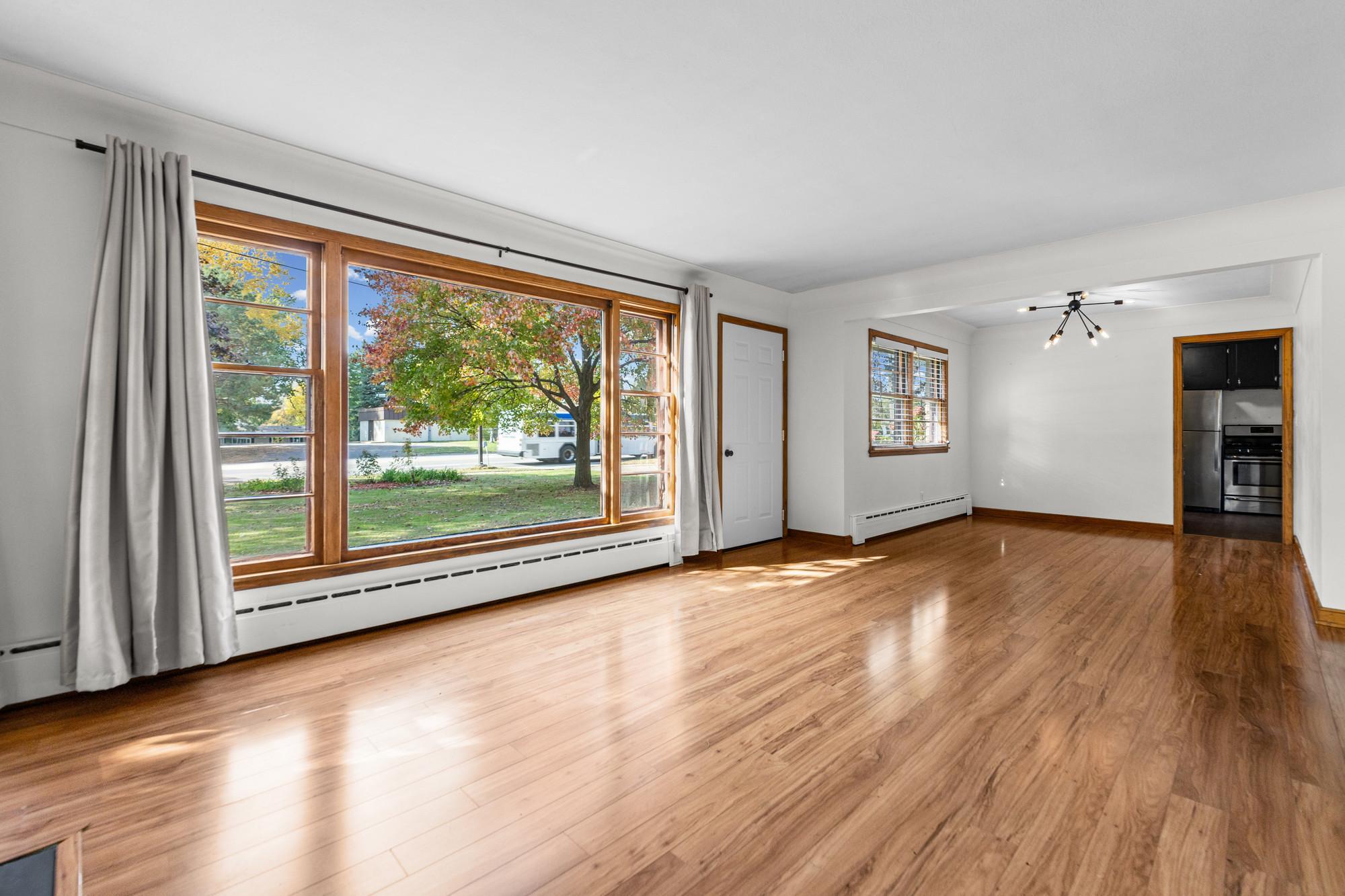 View of Residential at 609 Silver Lake Road, New Brighton MN 55112, New Brighton (9 of 47) - Mike Wilen | Minnesota Team Real Estate