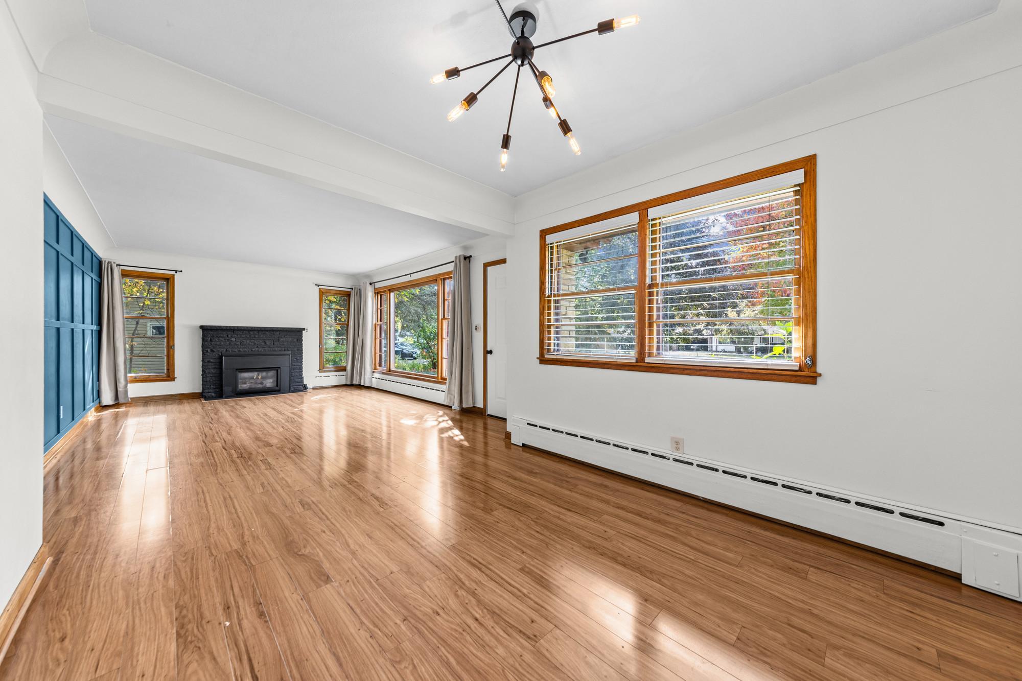 View of Residential at 609 Silver Lake Road, New Brighton MN 55112, New Brighton (8 of 47) - Mike Wilen | Minnesota Team Real Estate