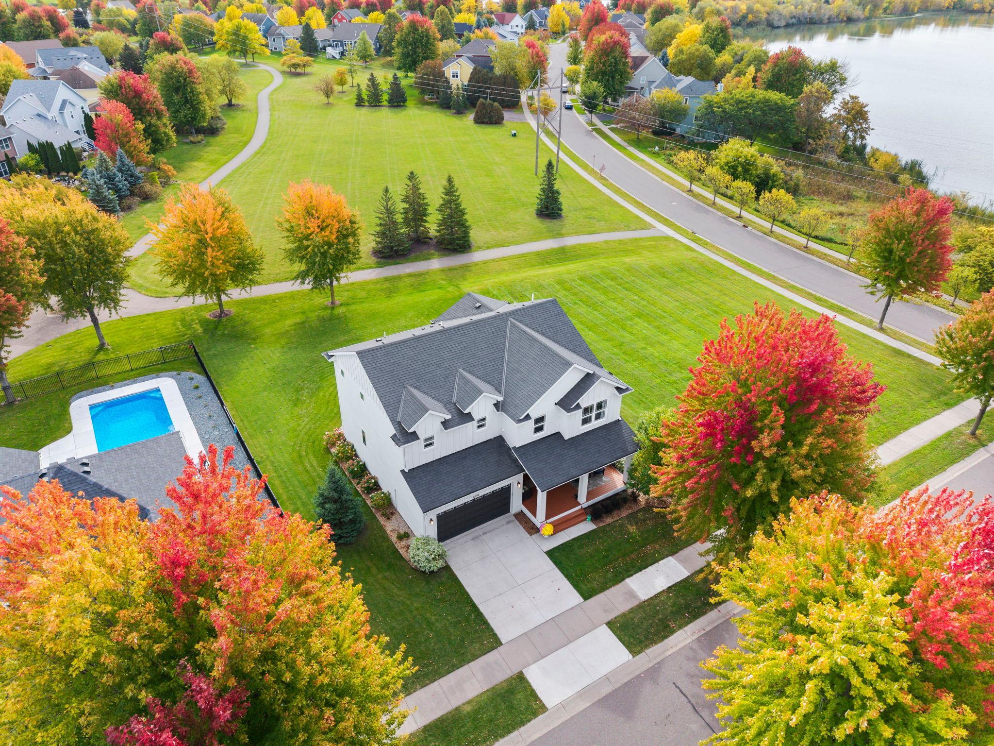 View of Single Family at 6694 Lakeview Circle, Albertville - Mike Wilen | Minnesota Team Real Estate