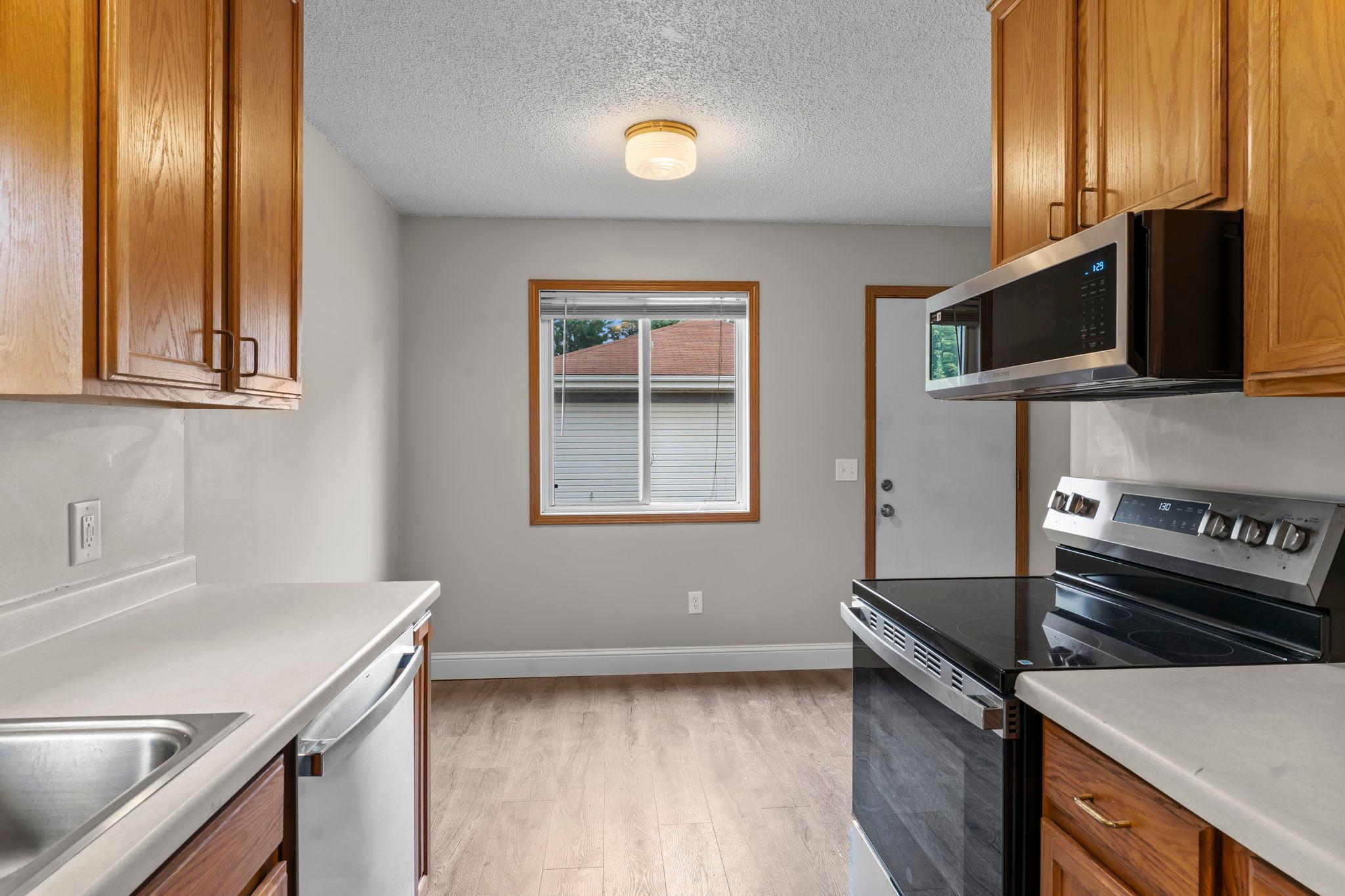 View of Residential Income at 14840 Dallara Avenue, Rosemount MN 55068, Rosemount (8 of 36) - Mike Wilen | Minnesota Team Real Estate