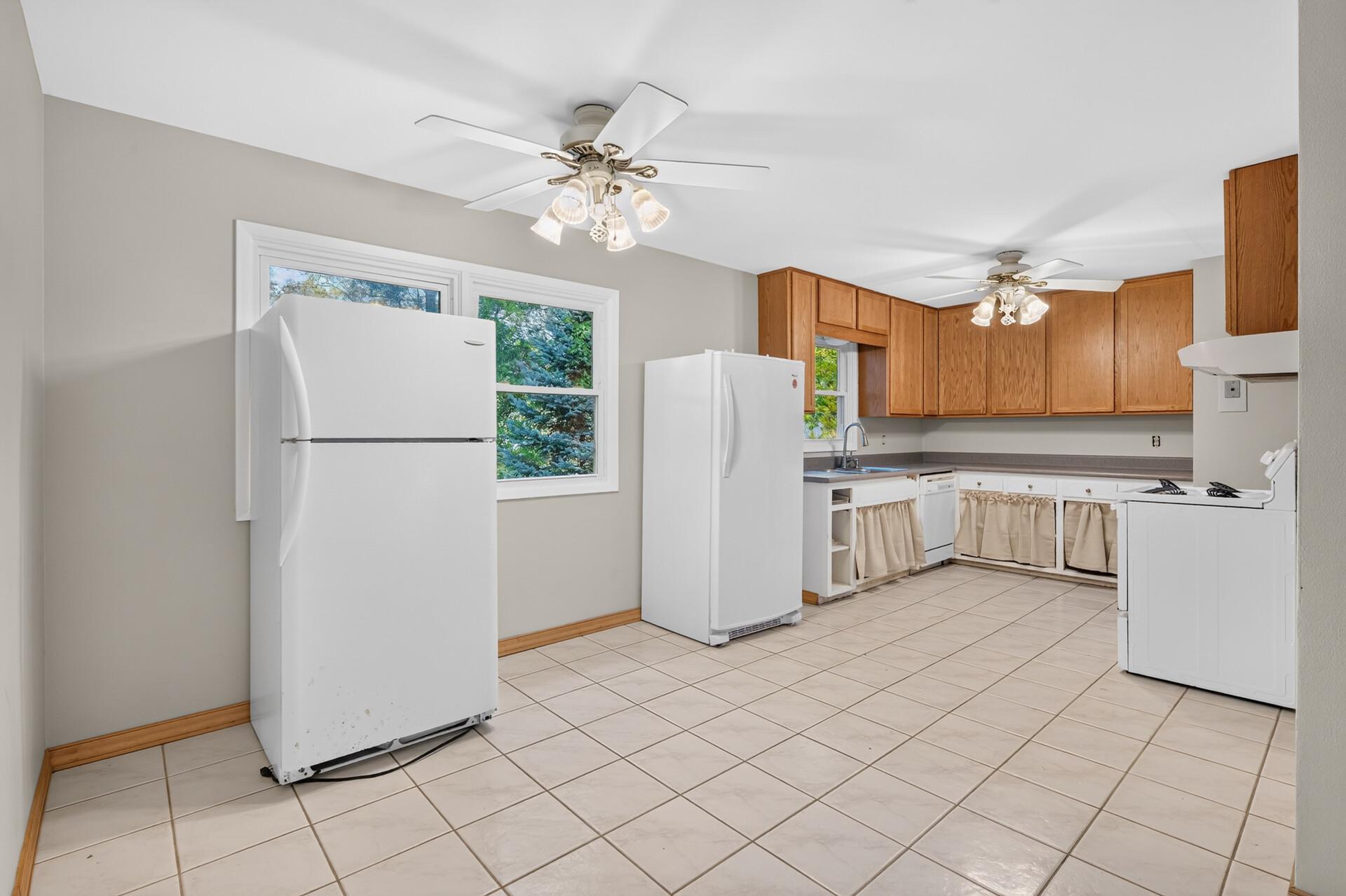 View of Residential at 2695 Maryland Avenue, Maplewood MN 55119, Maplewood (7 of 30) - Mike Wilen | Minnesota Team Real Estate