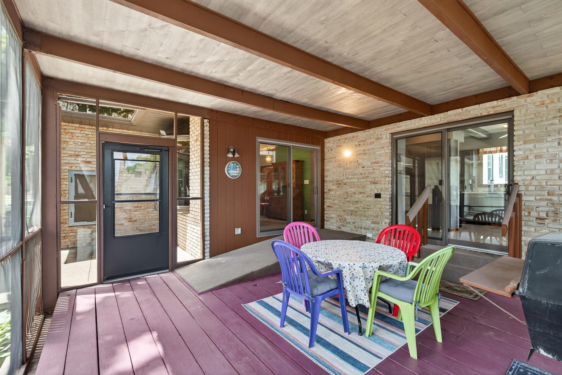 View of Residential at 2307 Mckinley Street, Minneapolis MN 55418, Minneapolis (16 of 56) - Mike Wilen | Minnesota Team Real Estate